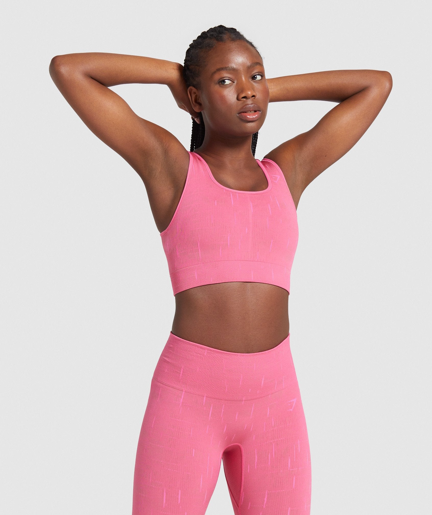 Illumination Seamless Sports Bra in Pink/Pink