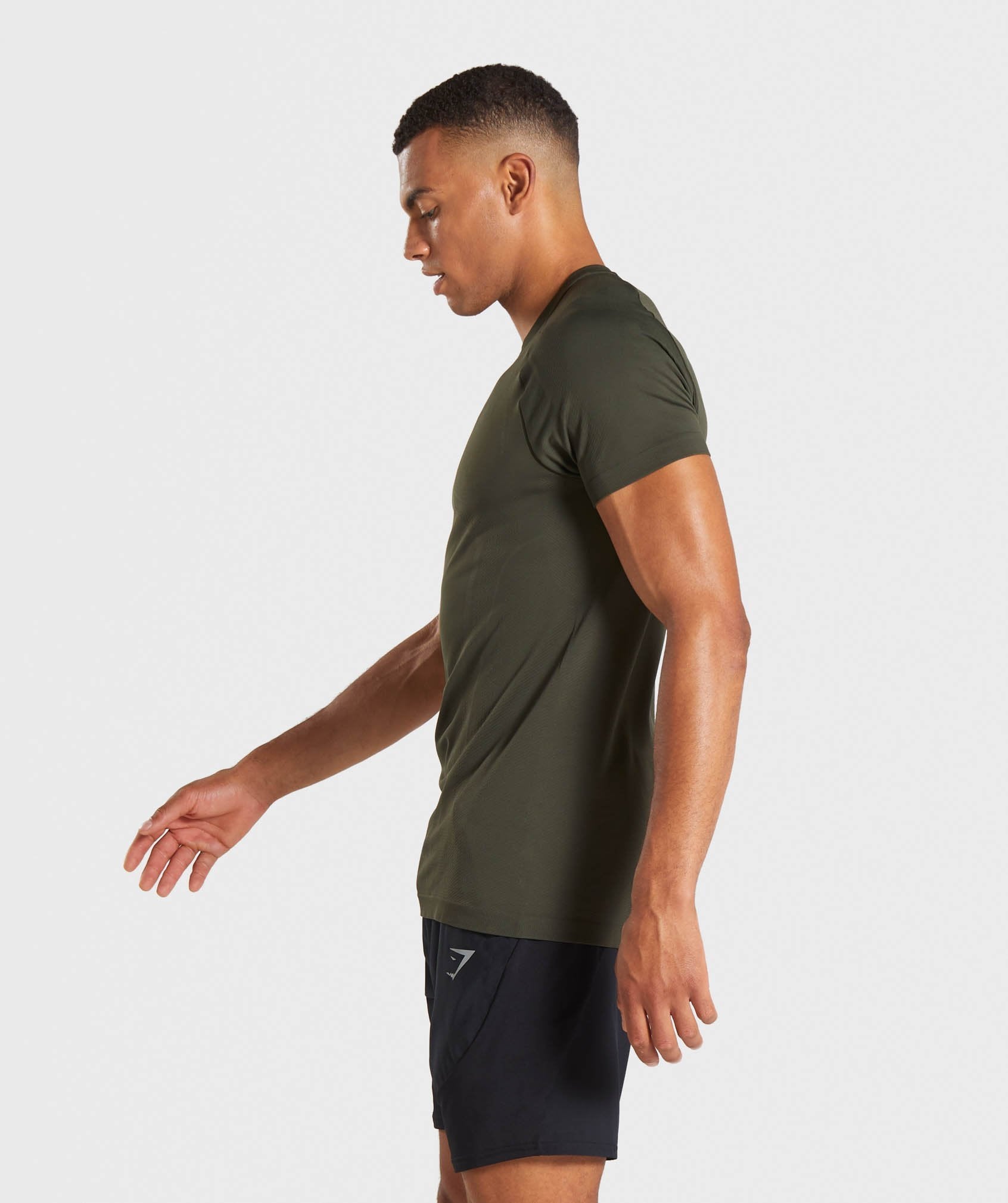 Lightweight Seamless T-Shirt in Dark Green - view 3