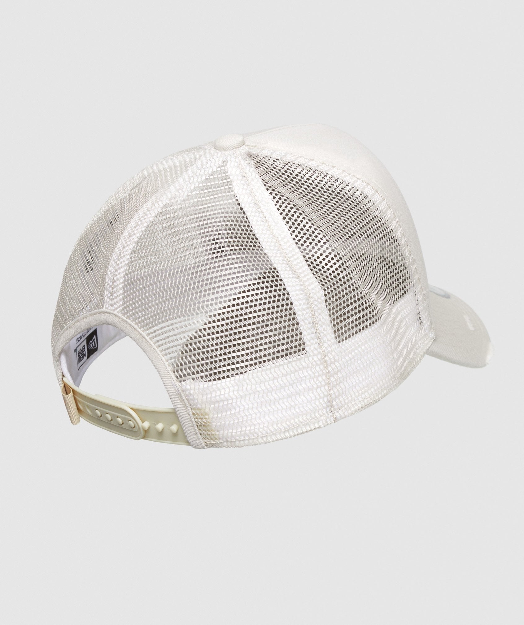 New Era Distressed Trucker in White - view 3