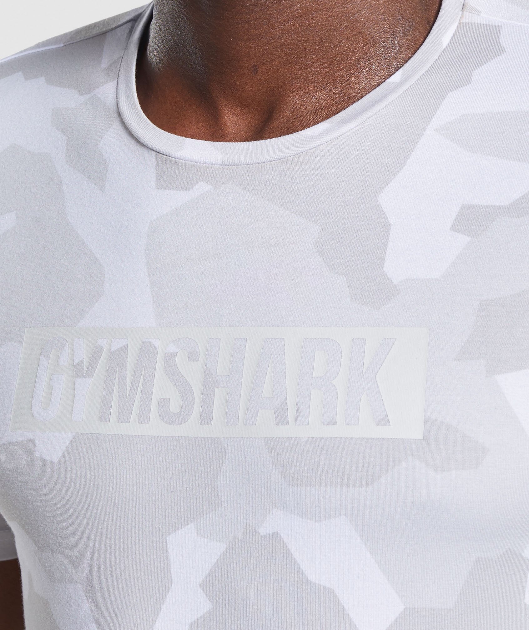 Camo T-Shirt in White - view 5