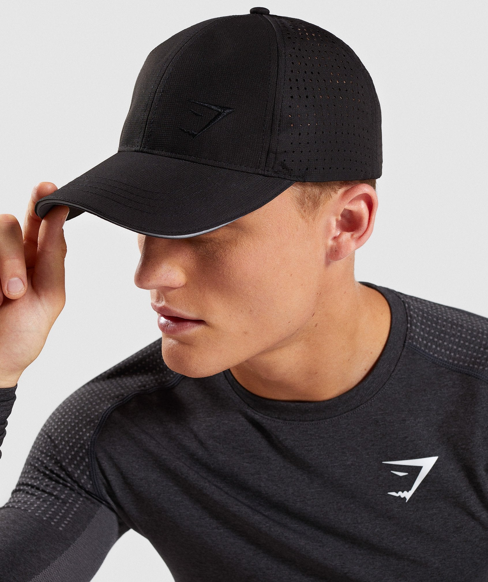 Performance Cap in Black - view 6