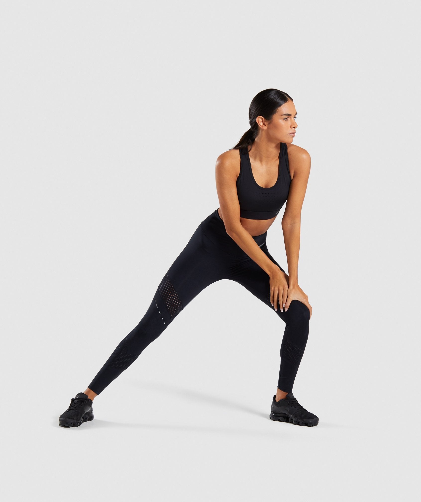 Pro Perform Leggings in Black - view 4