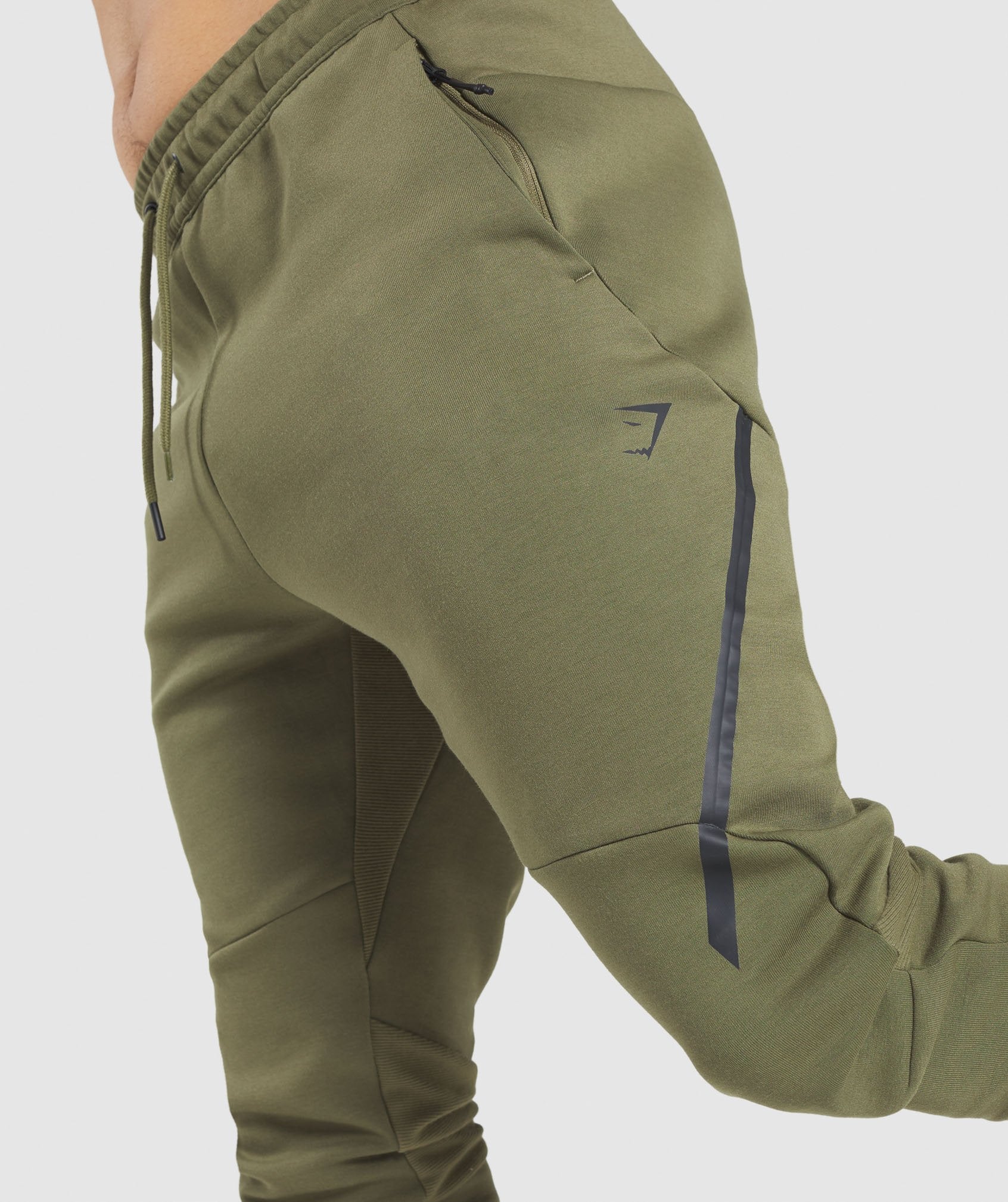 Retake Joggers in Dark Green - view 6