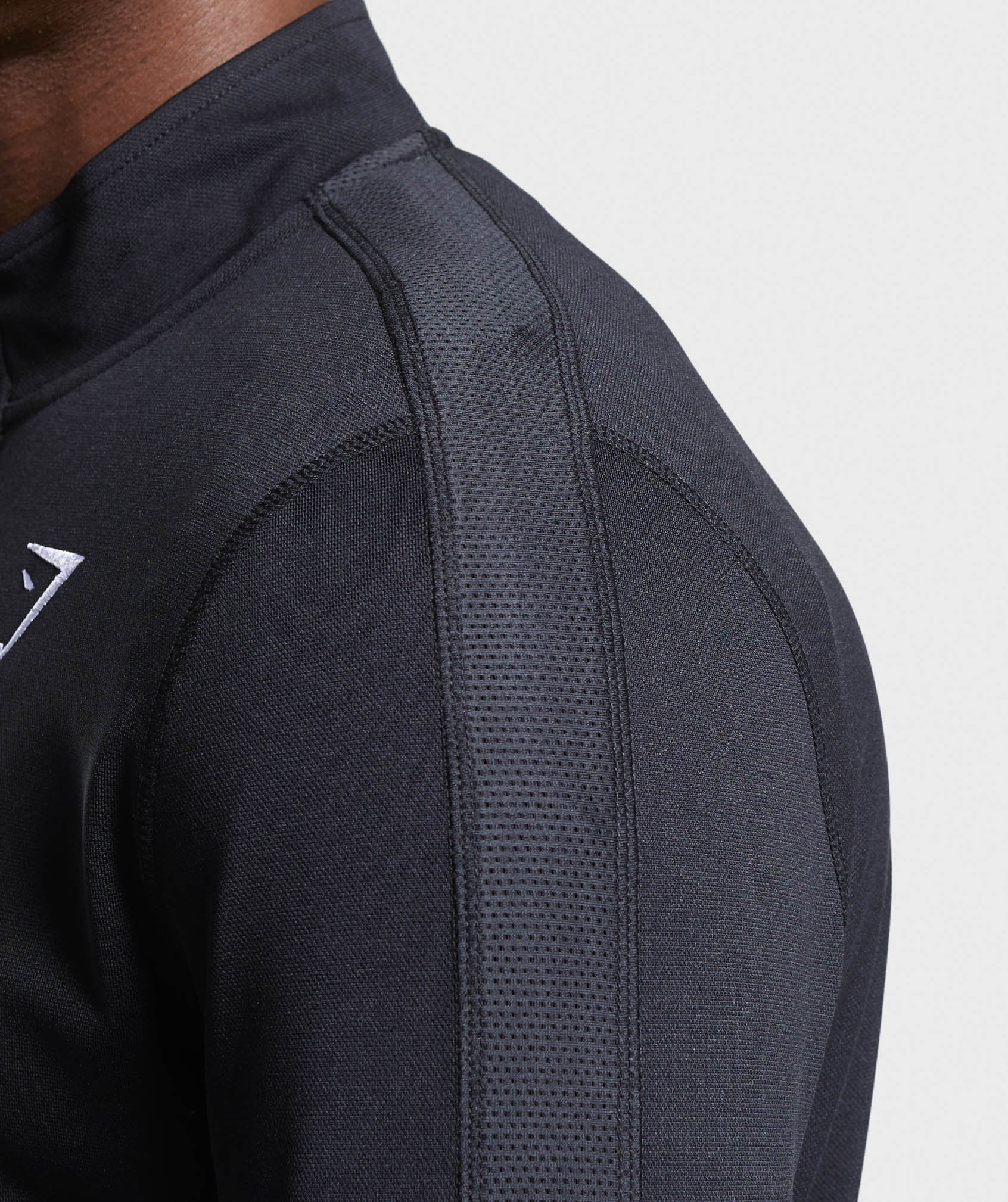 React Training Track Top in Black - view 6