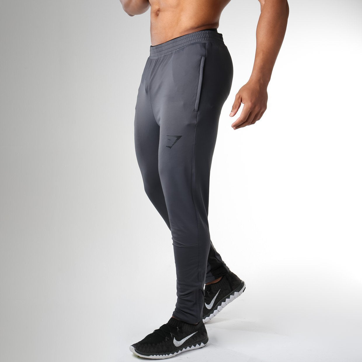 Reactive Training Pant in Charcoal/Black - view 3