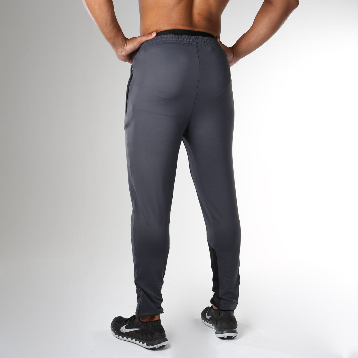 Reactive Training Pant in Charcoal/Black - view 4