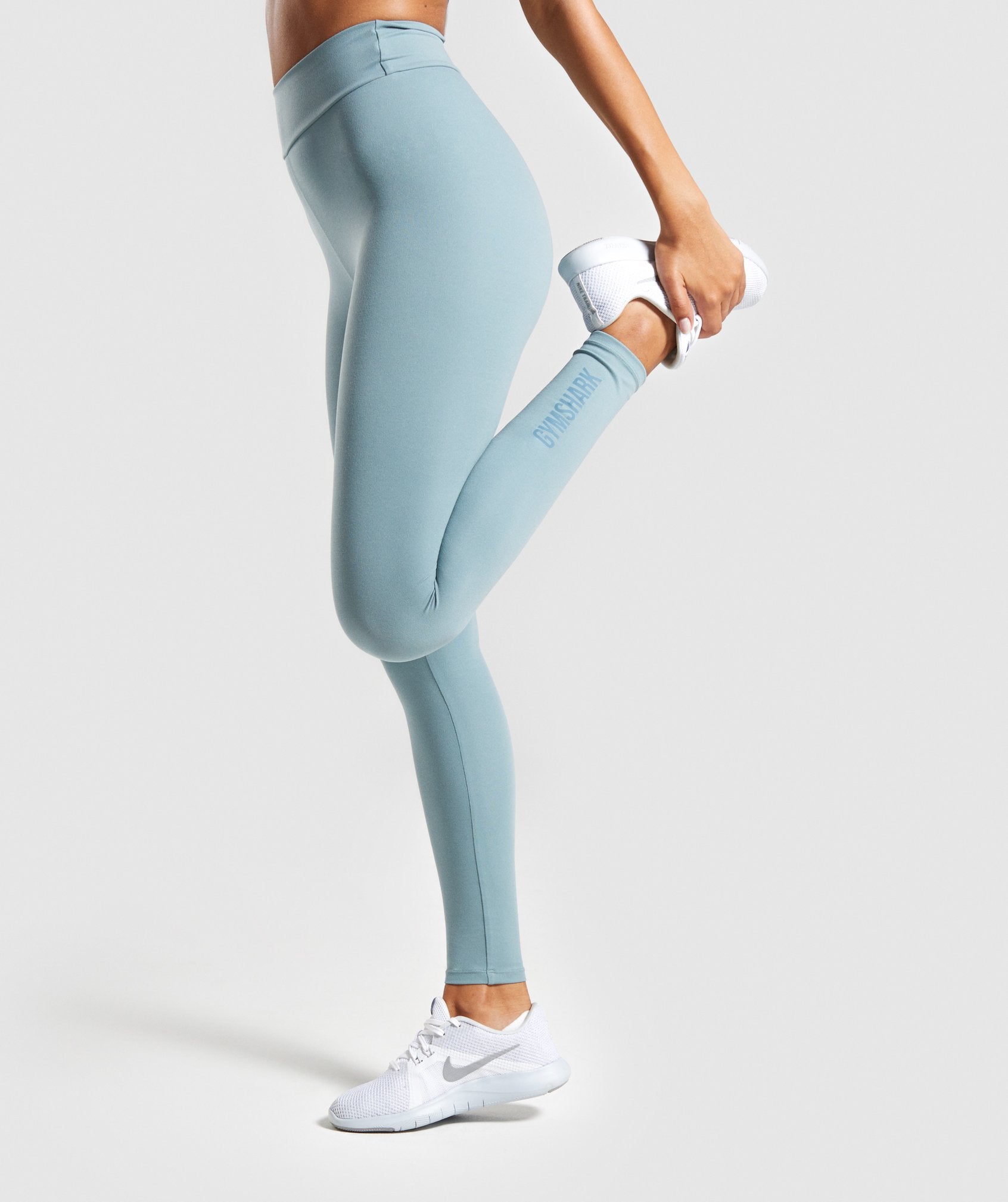 Solo Leggings in Turquoise - view 3