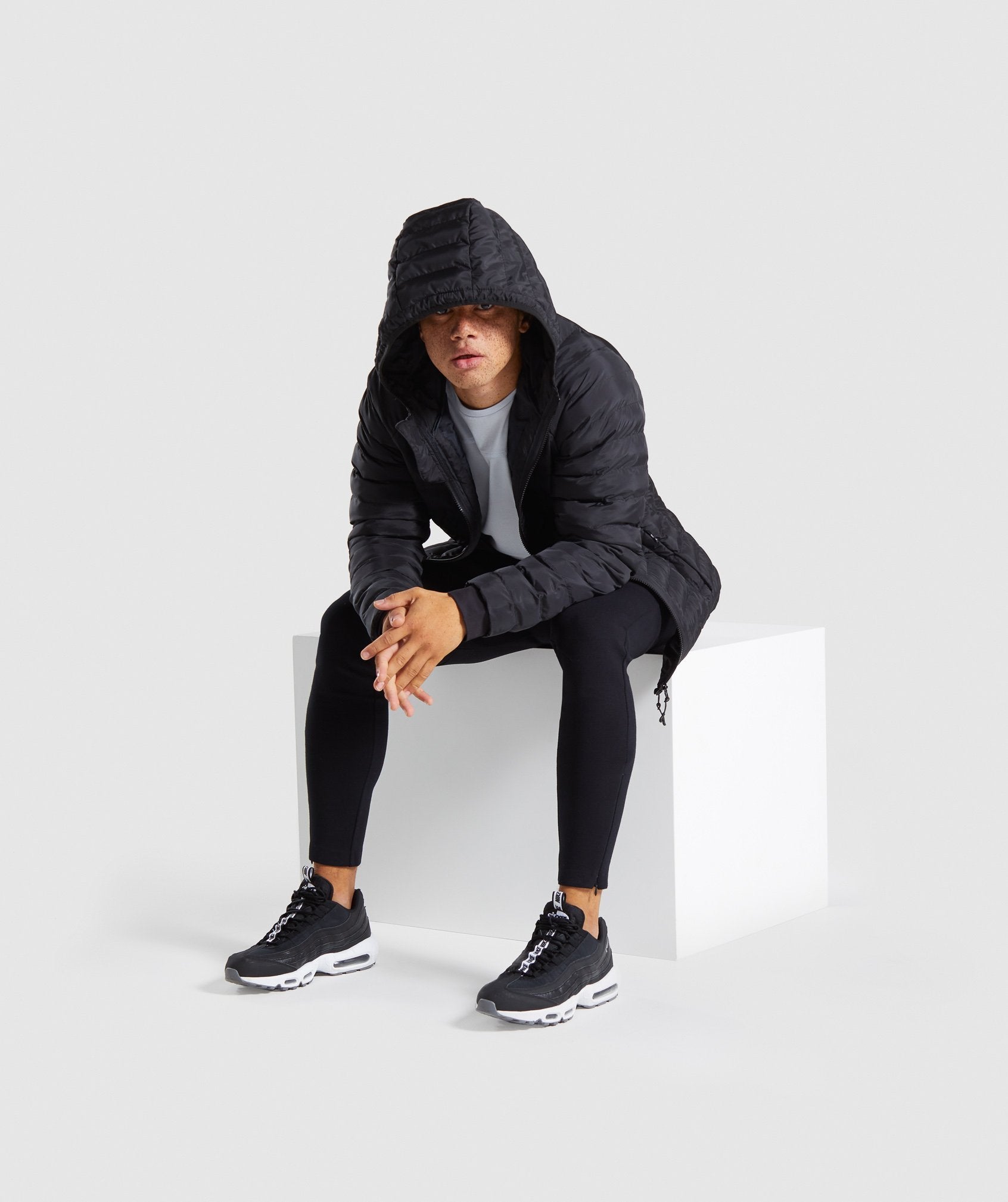 Sector Jacket V2 in Black - view 4