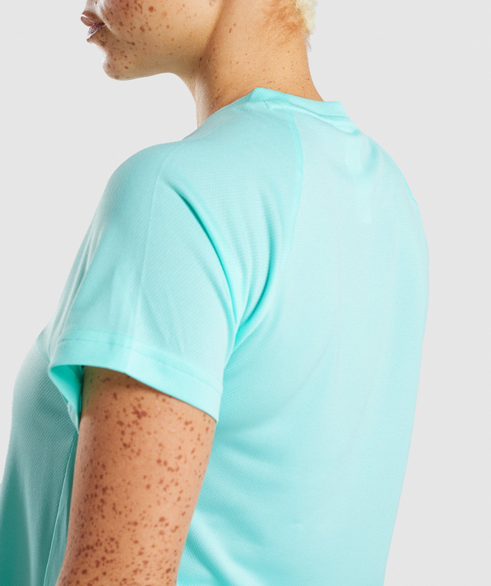 Speed Graphic T-Shirt in Turquoise - view 7