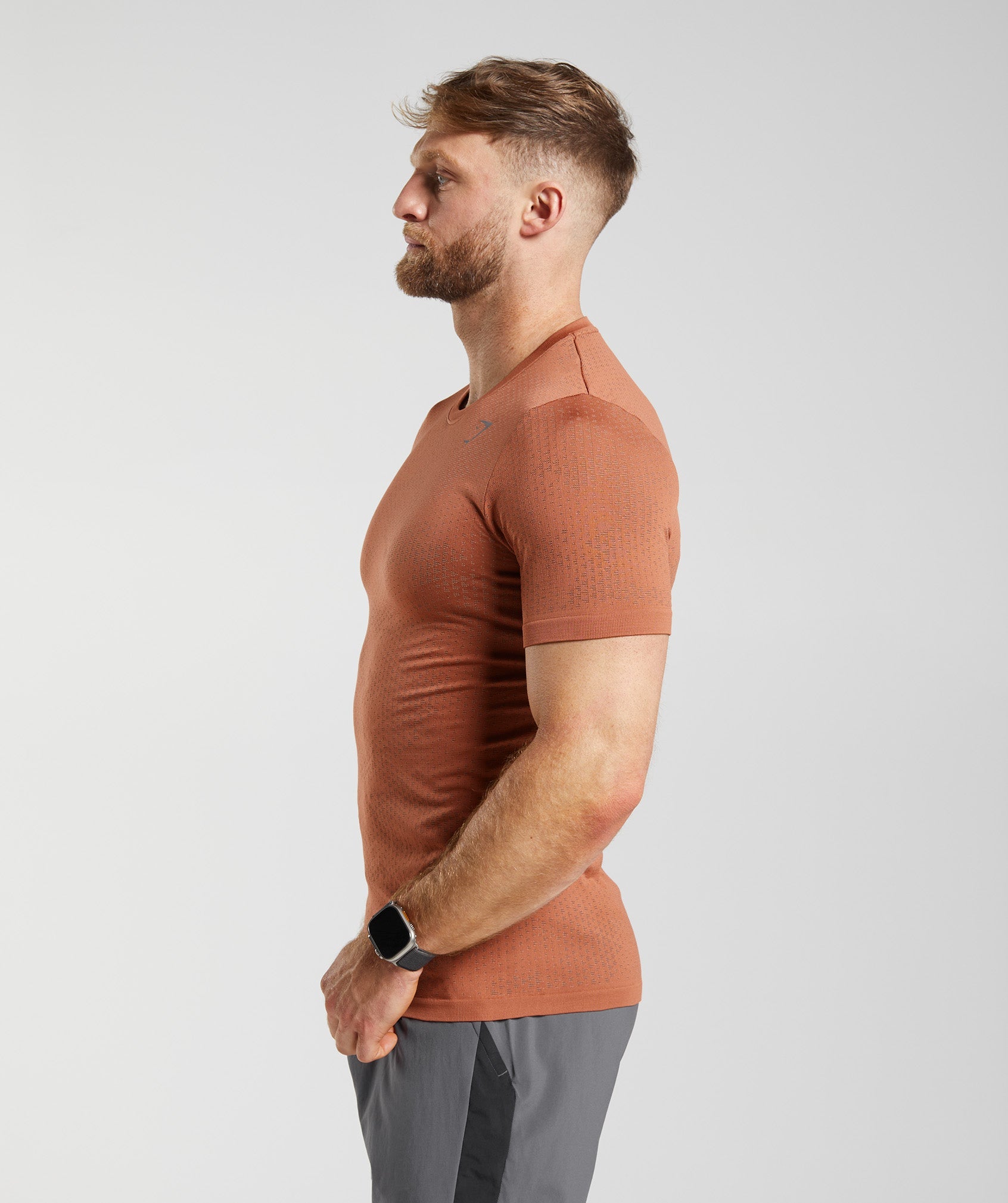 Sport Seamless T-Shirt in Persimmon Red/Warm Brown