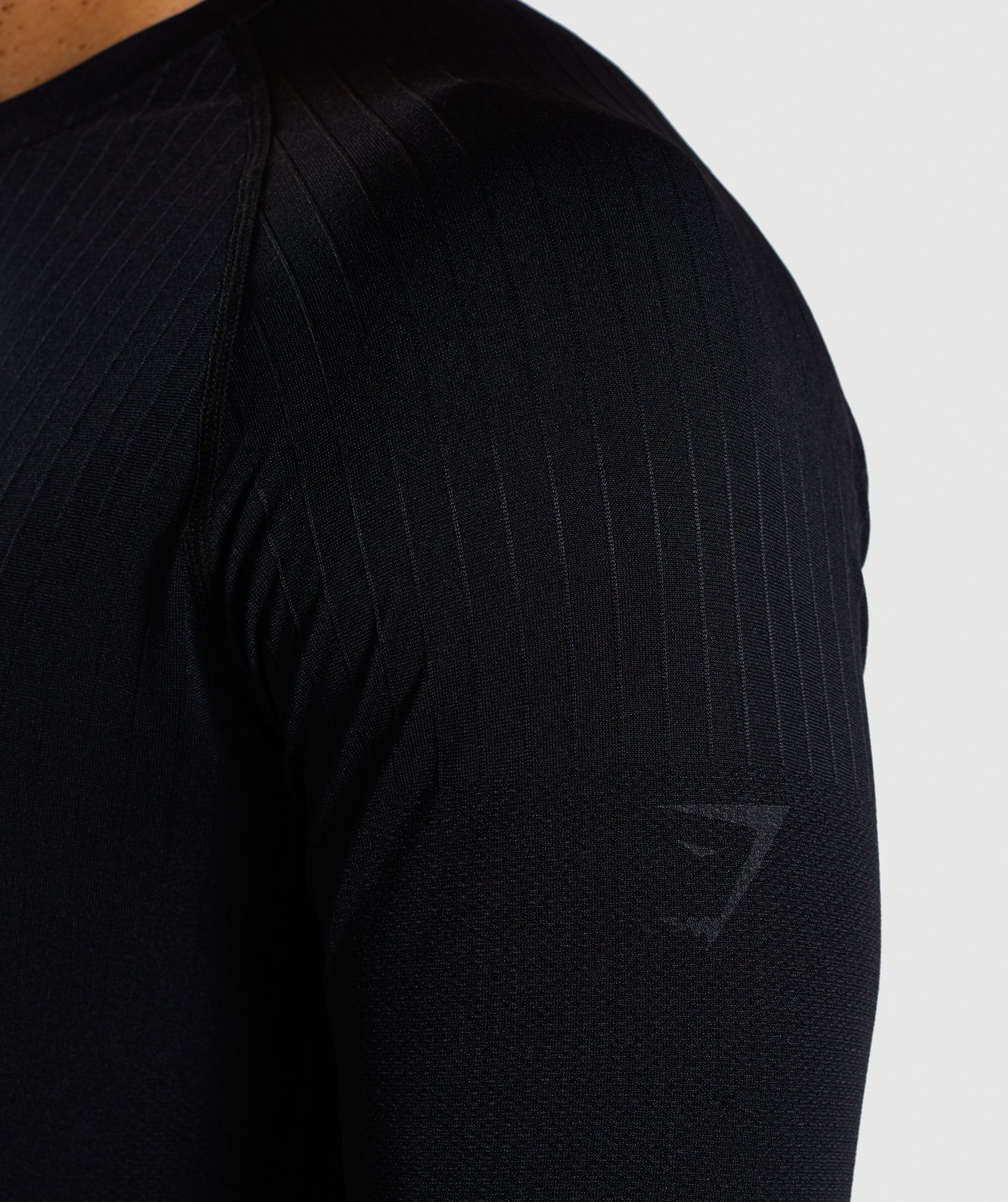 Superior Lightweight Seamless Long Sleeve T-Shirt in Black - view 6