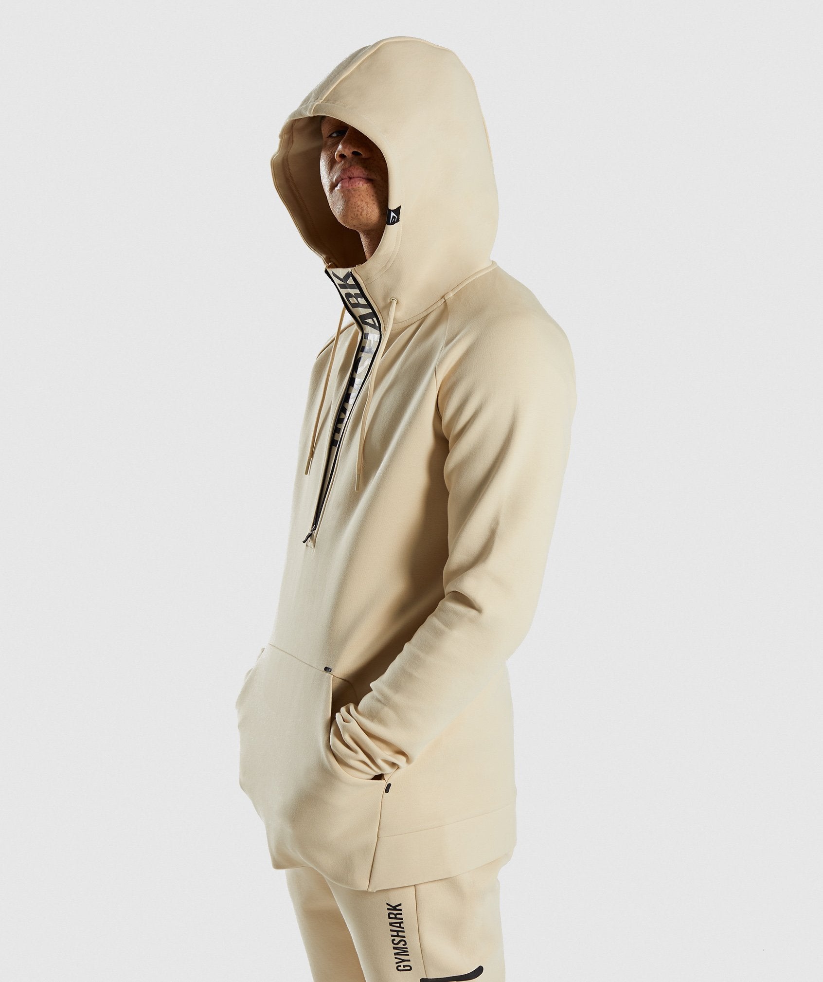 Ultra Pullover in Warm Beige - view 3