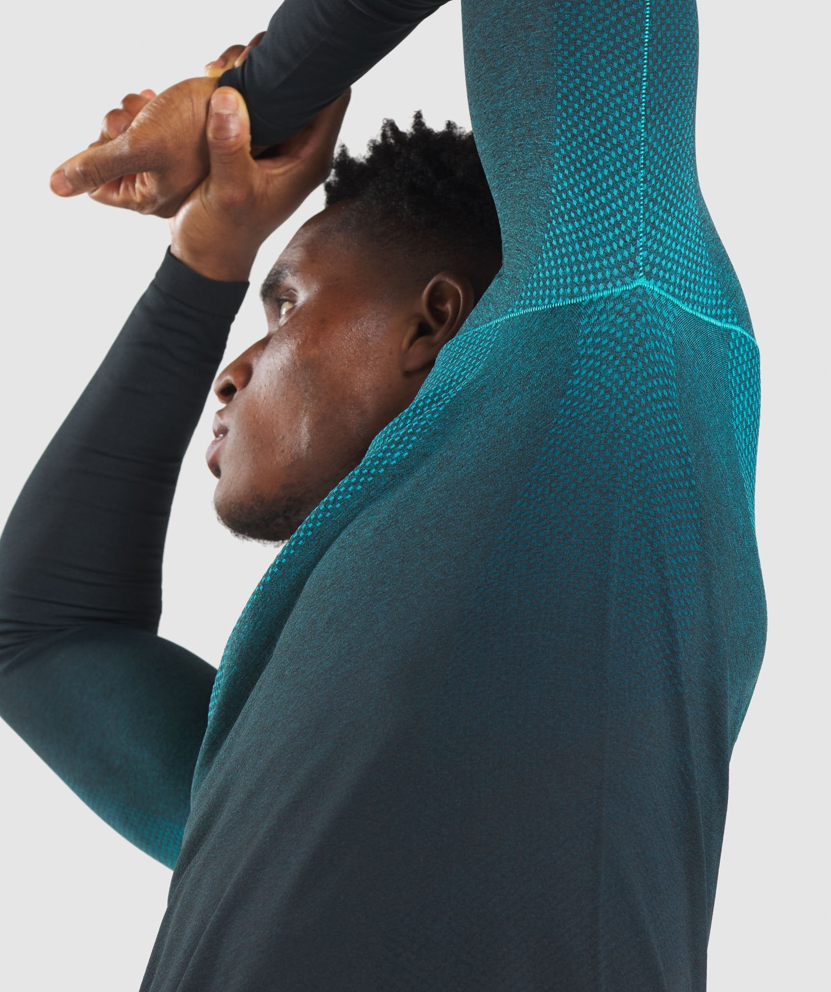 Vital Ombre Seamless Long Sleeve T-Shirt in Black/Teal