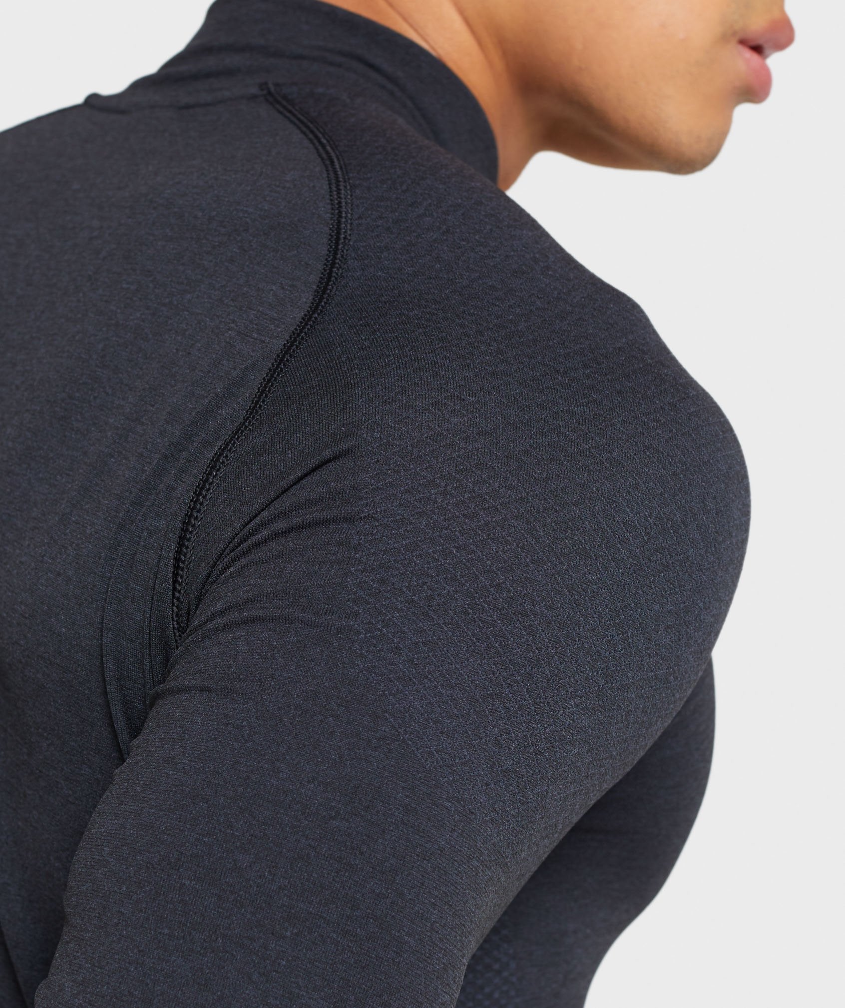 Vital Seamless 1/4 Zip Pullover in Black Marl