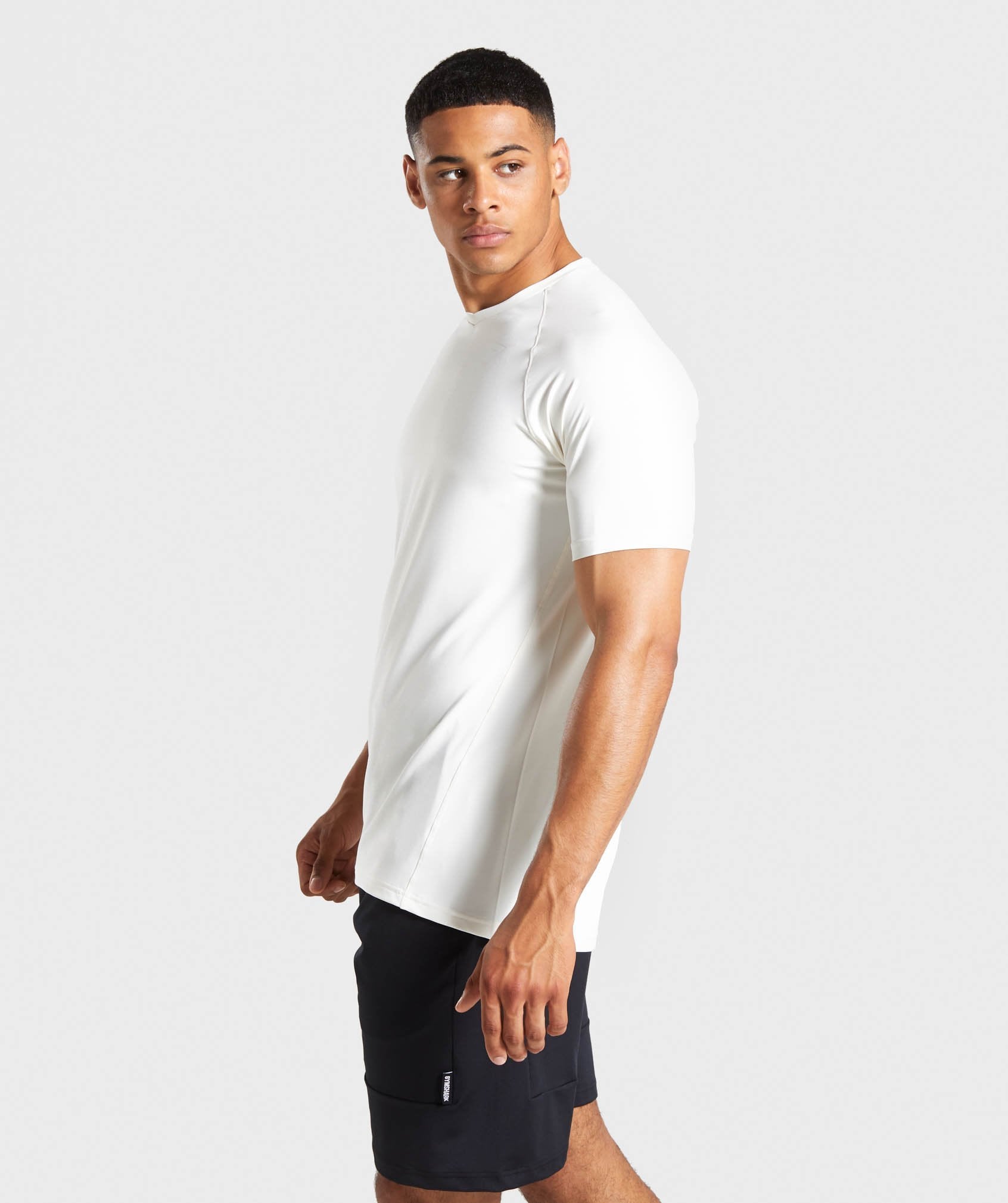 Veer T-Shirt in Chalk White