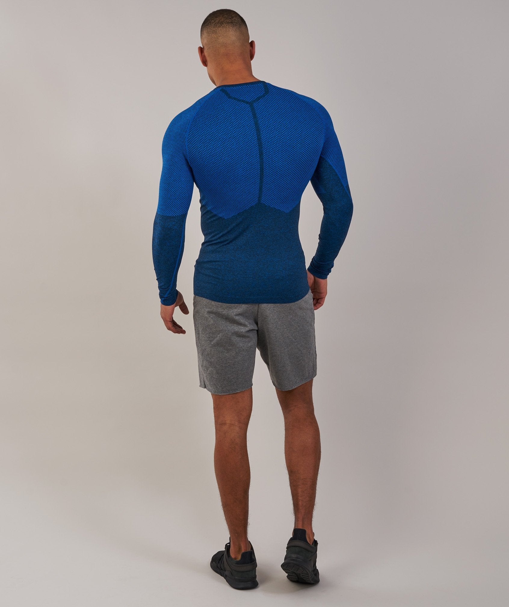 Performance Seamless Long Sleeve T-Shirt in Dive Blue Marl - view 2