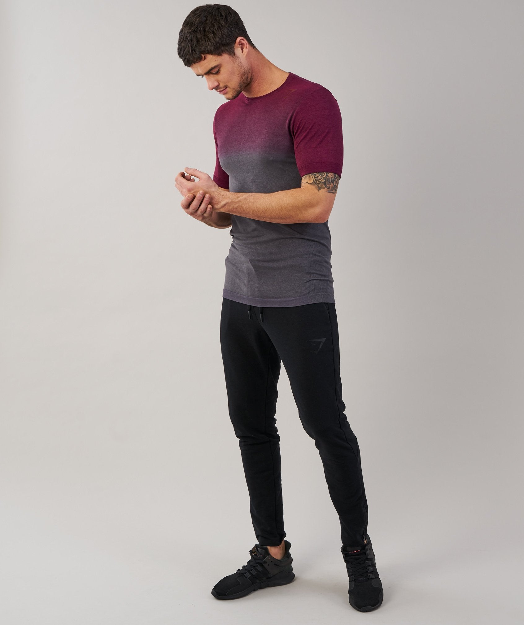 Ombre T-Shirt in Port/Charcoal - view 3