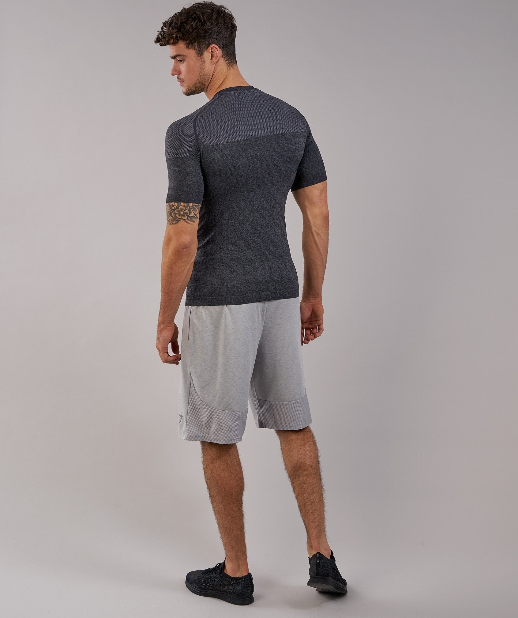 Phantom Seamless T-Shirt in Black Marl - view 3