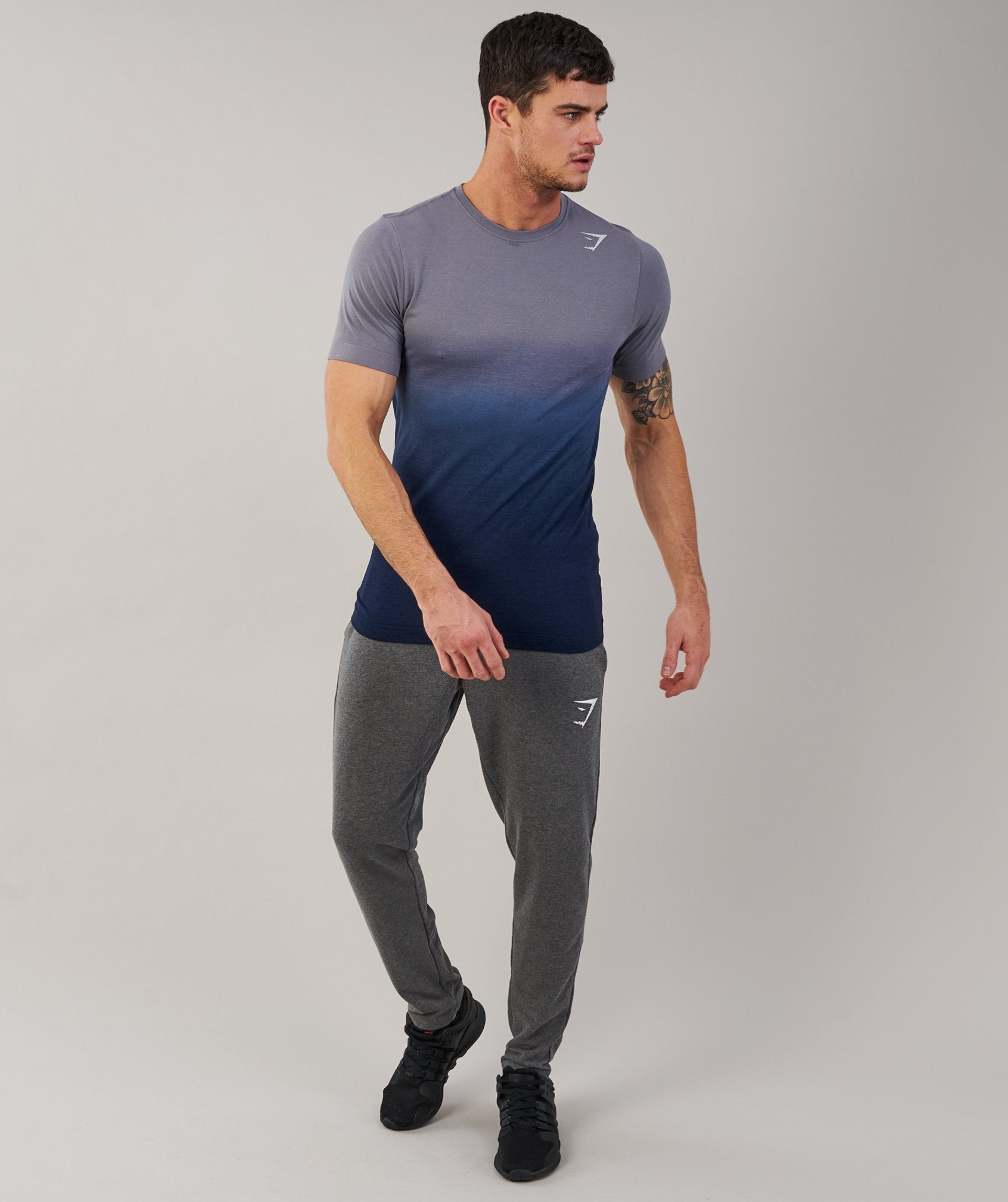 Ombre T-Shirt in Light Grey/Sapphire Blue - view 3