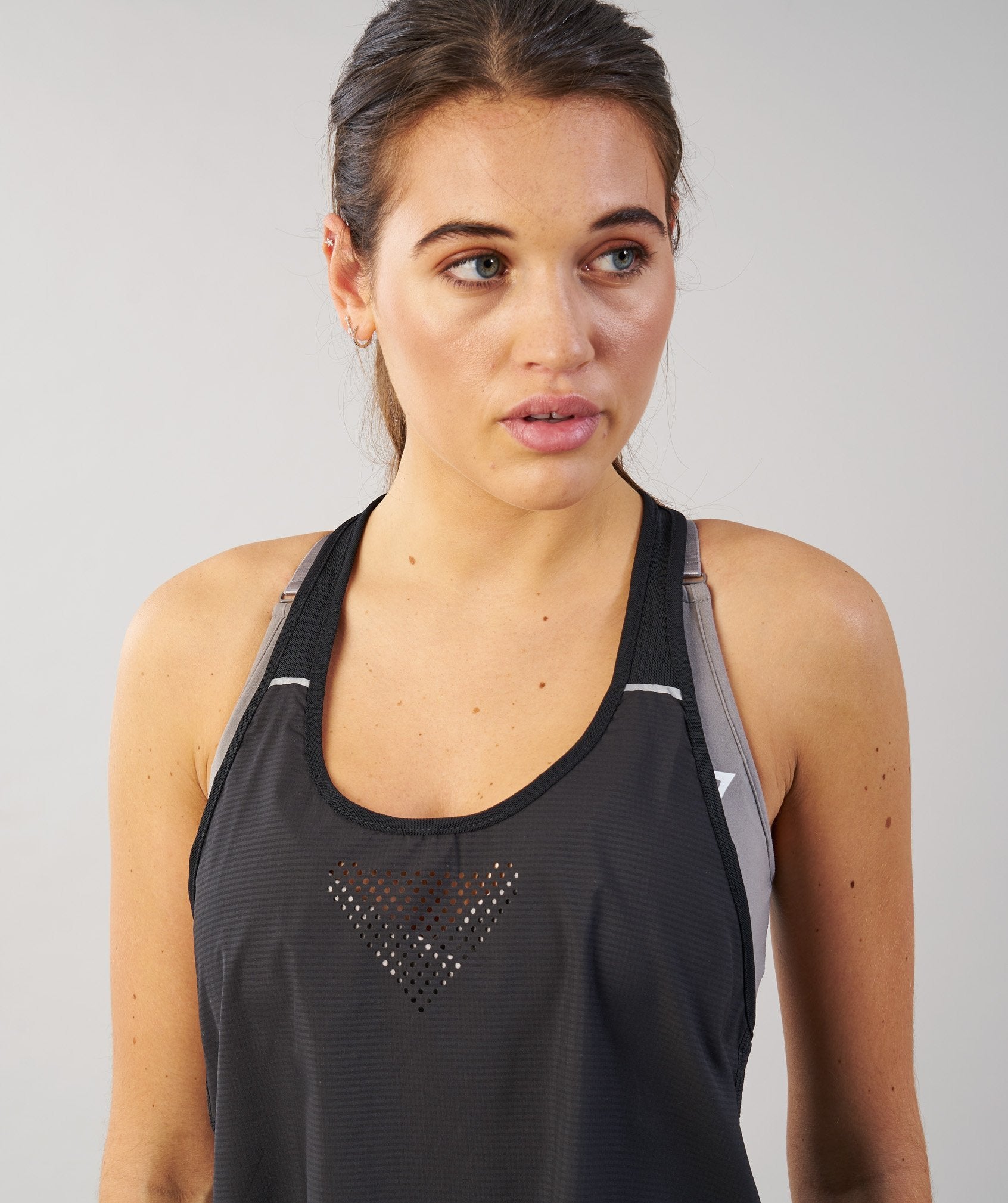 T-Bar Cropped Vest in Black - view 5