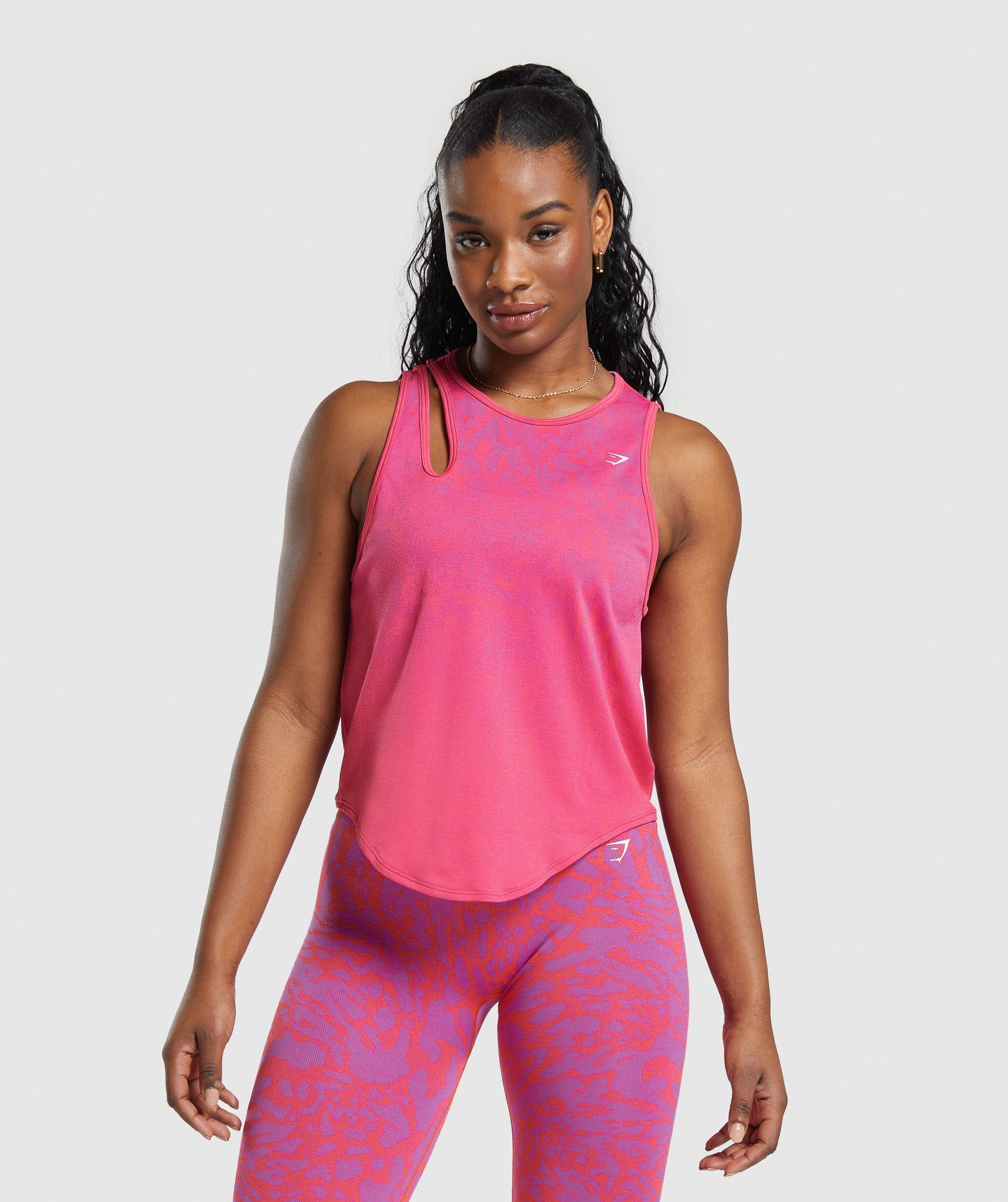 Adapt Safari Seamless Drop Arm Faded Tank in Shelly Pink/Fly Coral
