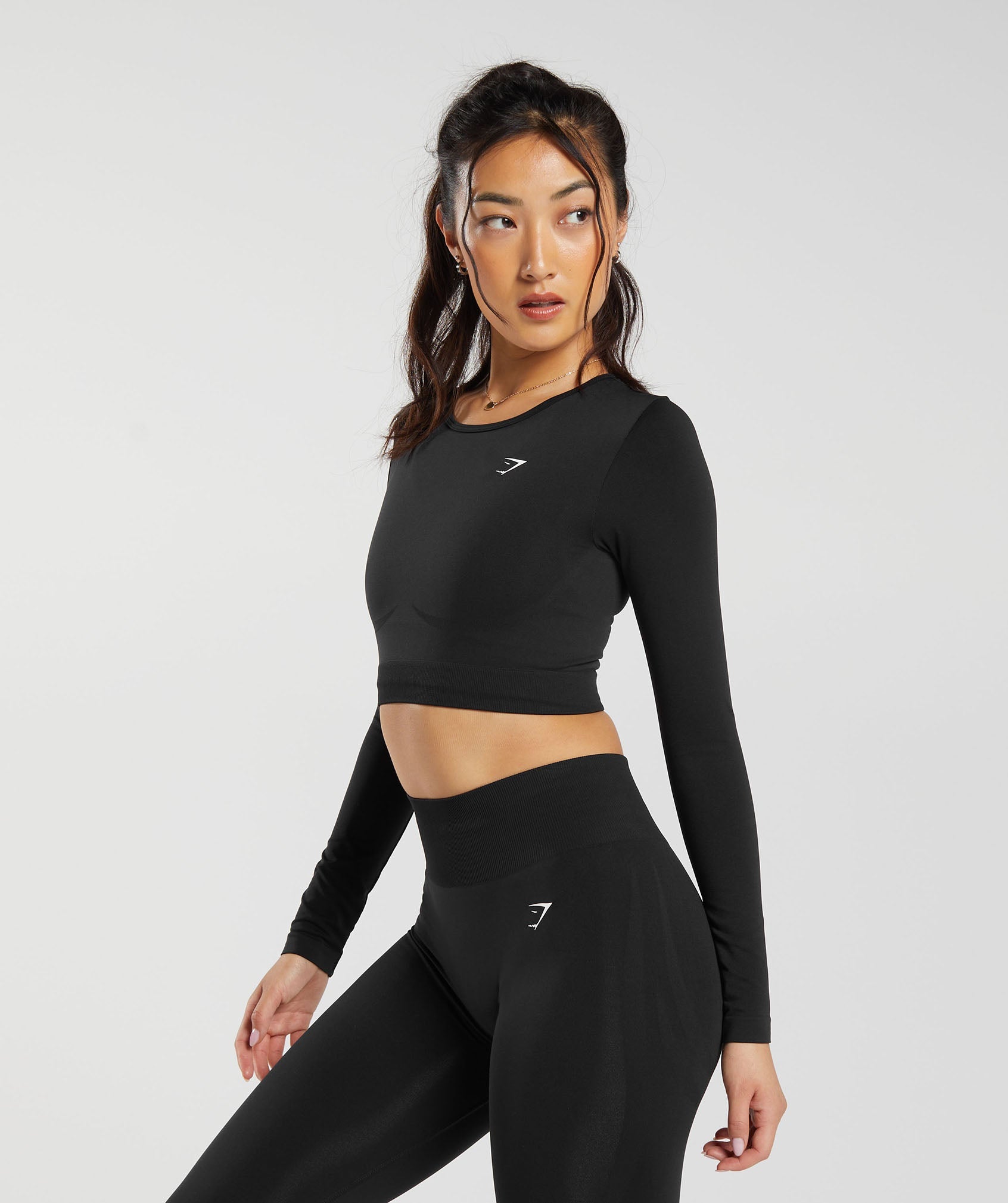 Everyday Seamless Long Sleeve Crop Top in Black - view 3