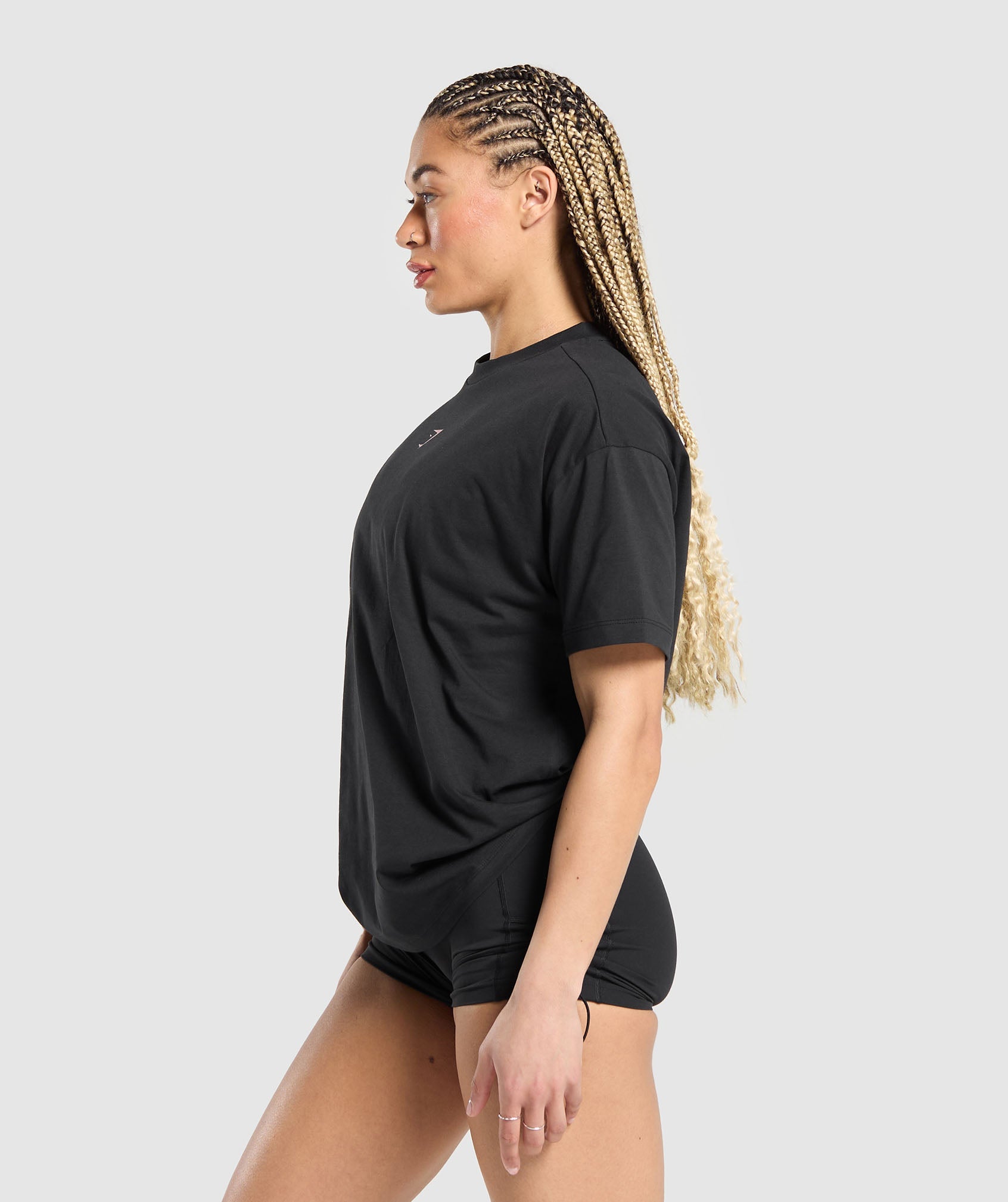 Lifting Essential T-Shirt in Black - view 3