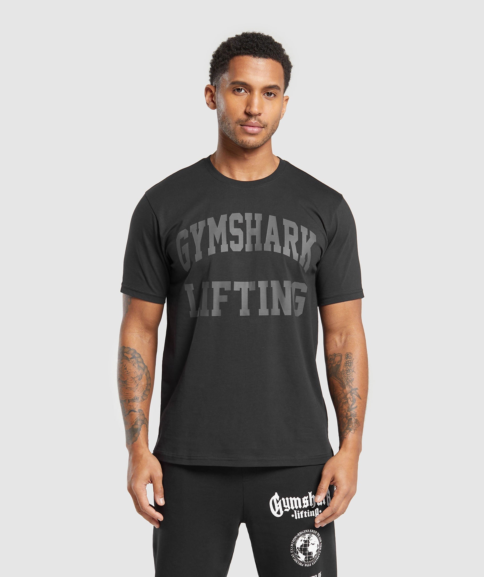 Lifting Club T-Shirt in Black