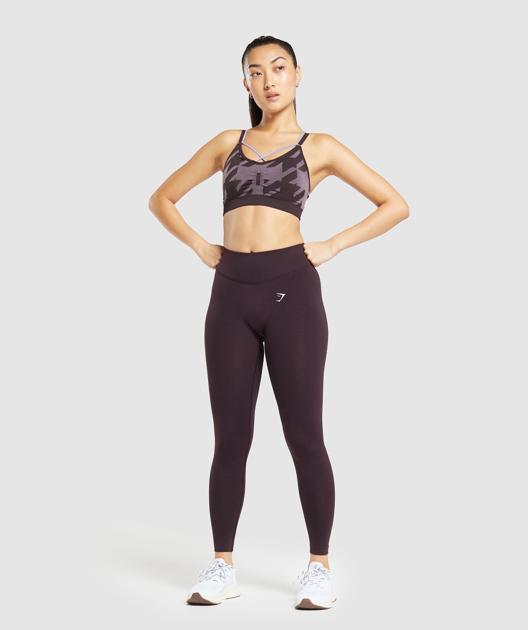 Apex Limit Seamless Leggings in Plum Brown - view 4