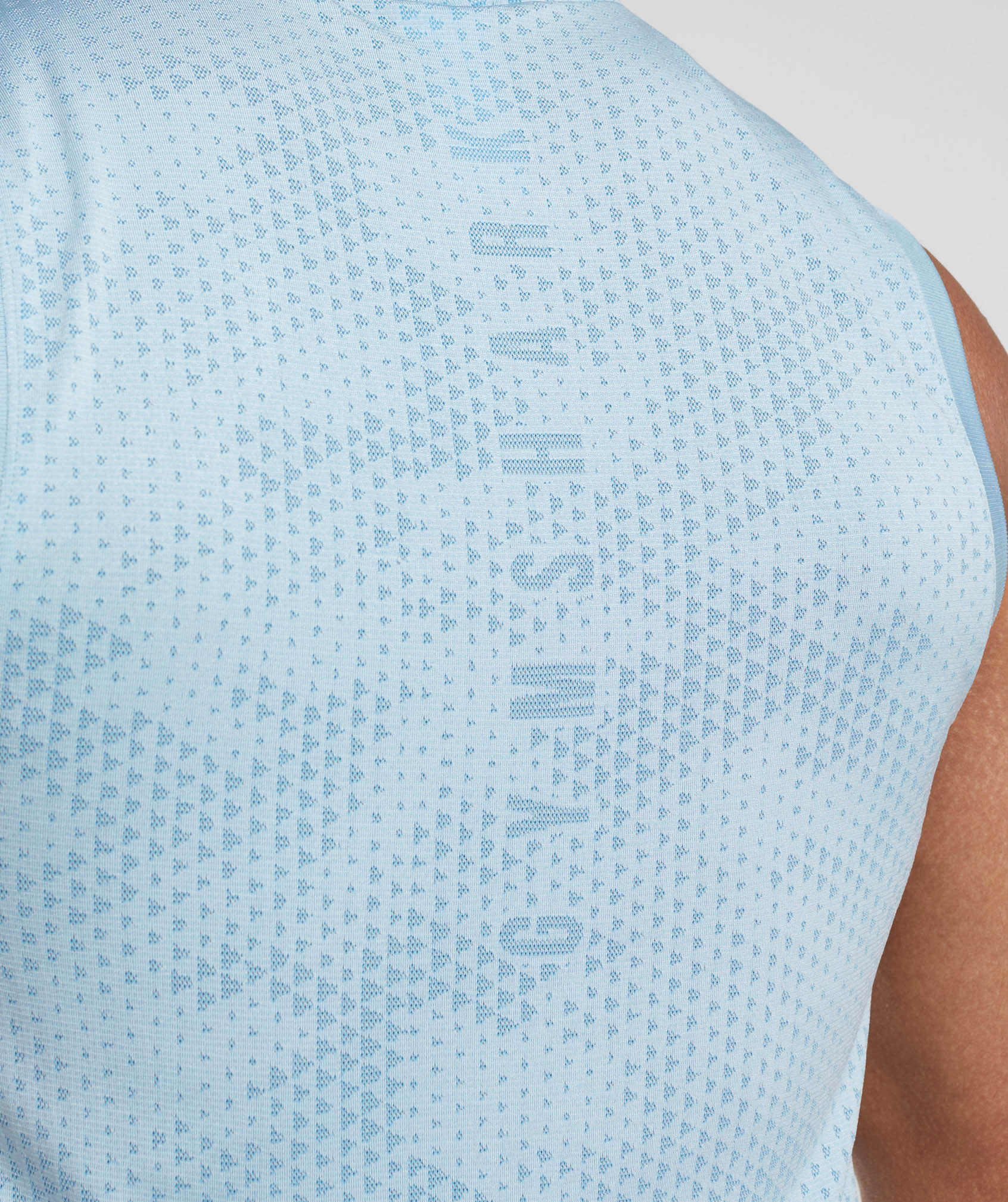 Sport Seamless Tank in Skyline Blue/Denim Blue - view 6