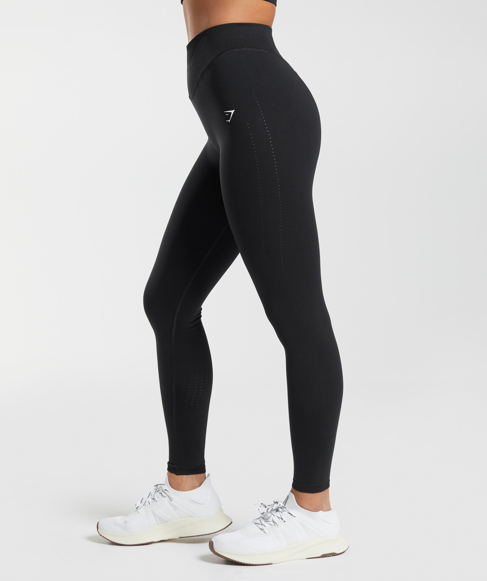 Sweat Seamless Leggings in Black - view 5