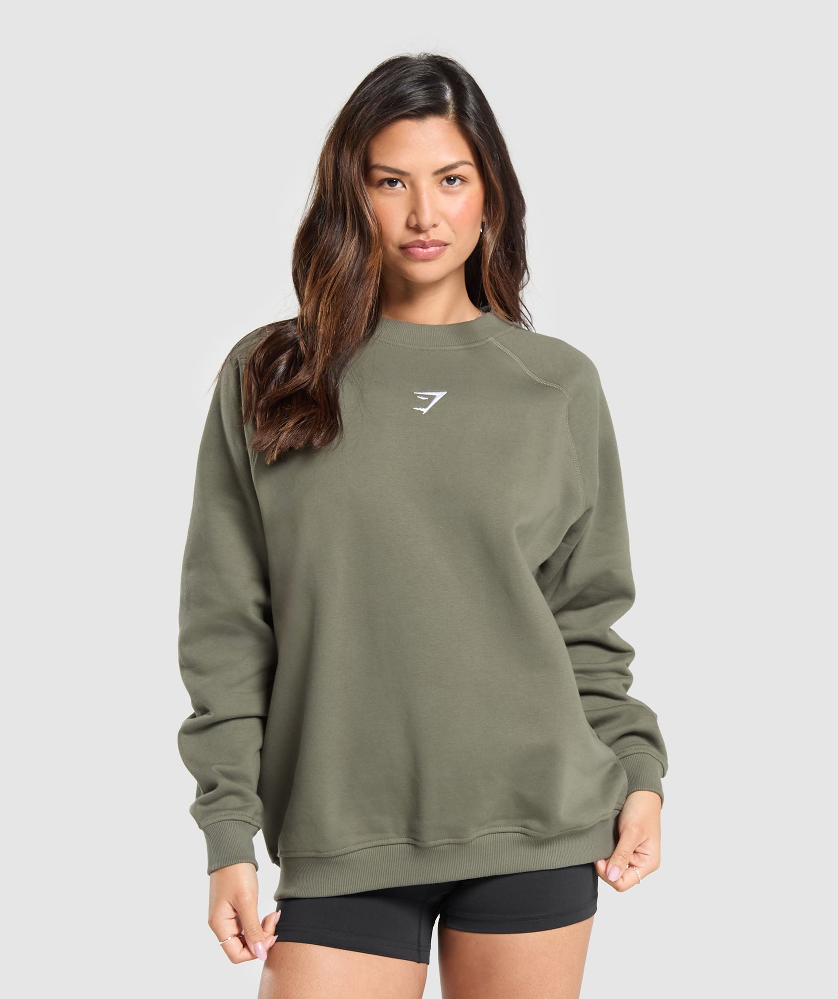 Training Oversized Fleece Sweatshirt in Base Green ist nicht auf Lager