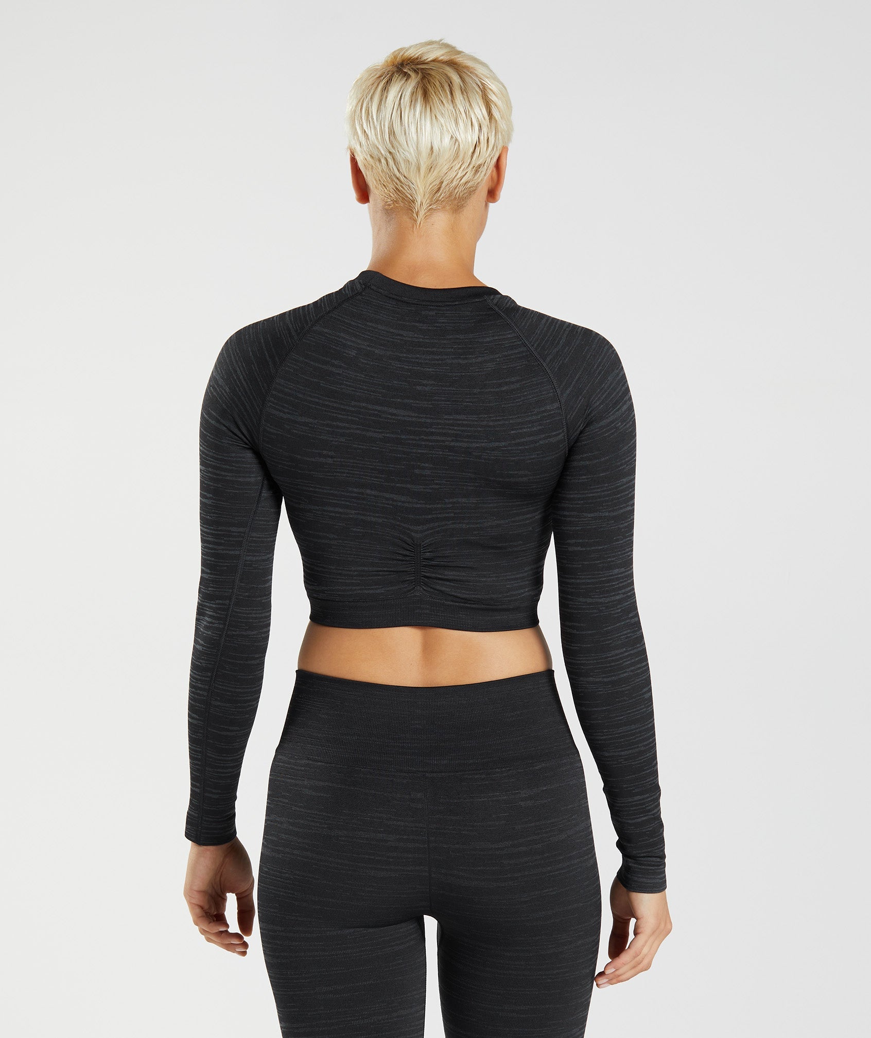 Adapt Marl Seamless Long Sleeve Crop Top in VLT | Black/Smokey Grey