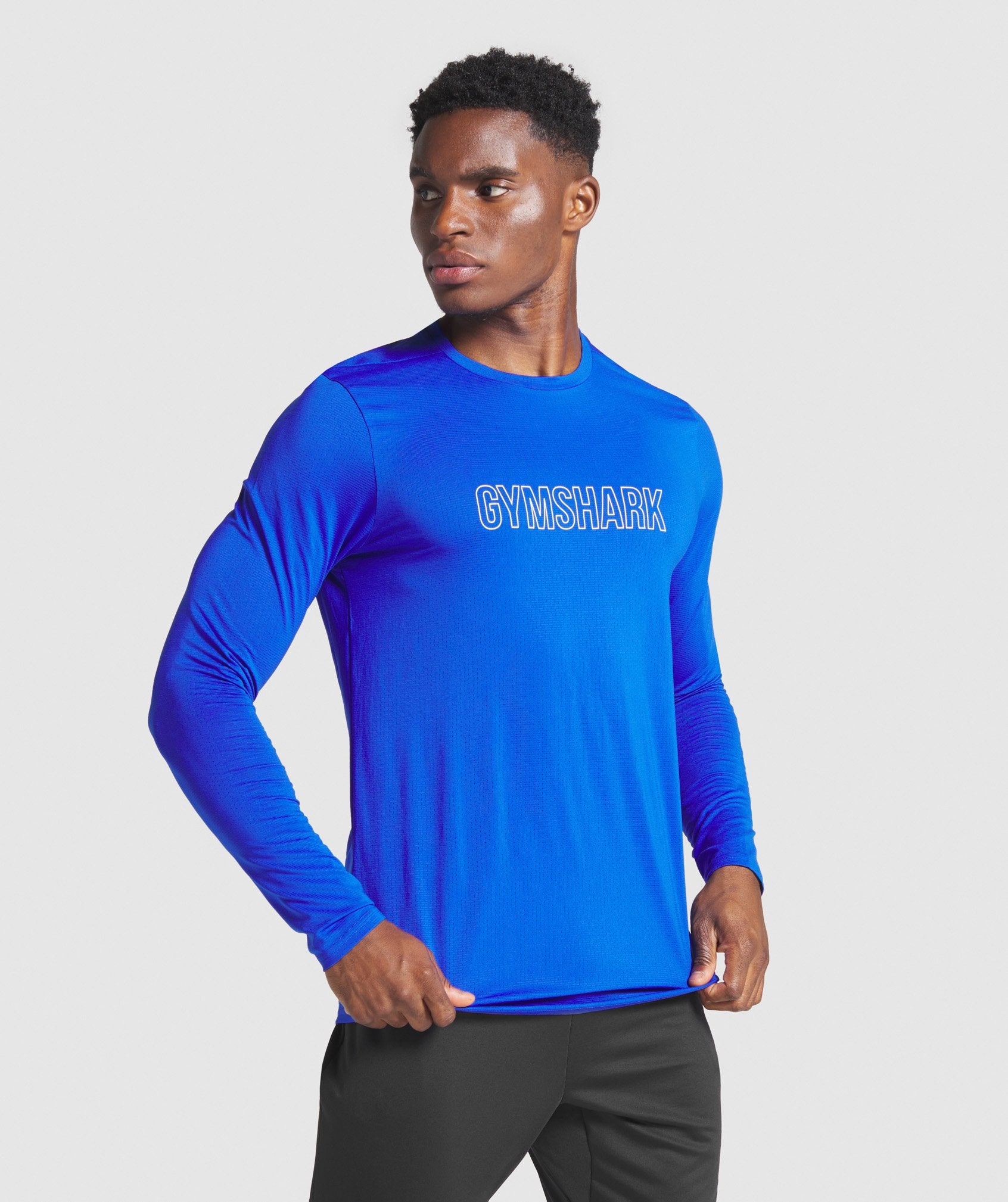 Arrival Long Sleeve Graphic T-Shirt in Blue