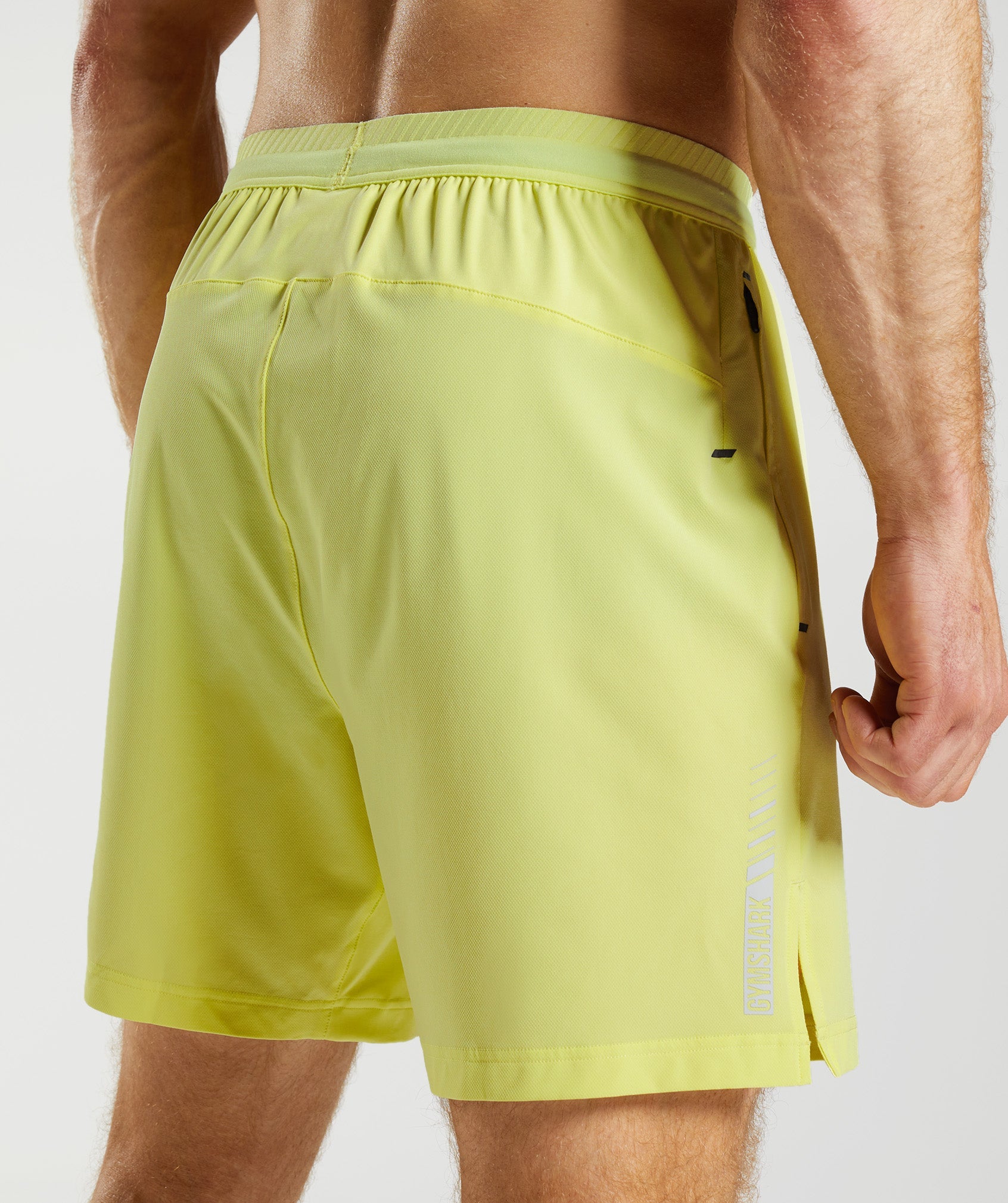 Apex 7" Hybrid Shorts in Firefly Green - view 5