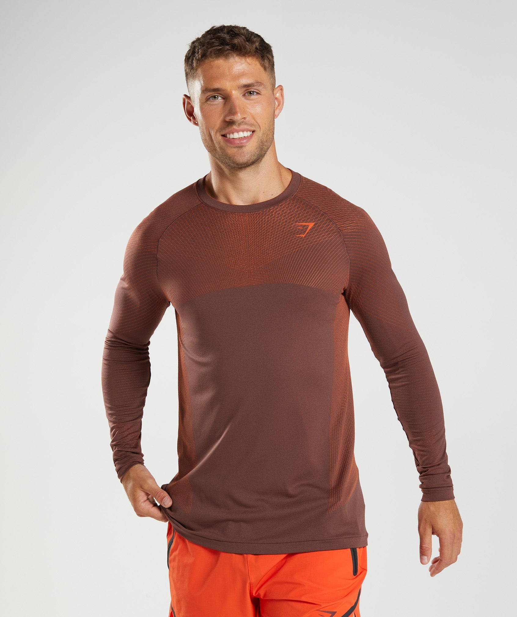 Apex Seamless Long Sleeve T-Shirt in Cherry Brown/Pepper Red - view 1