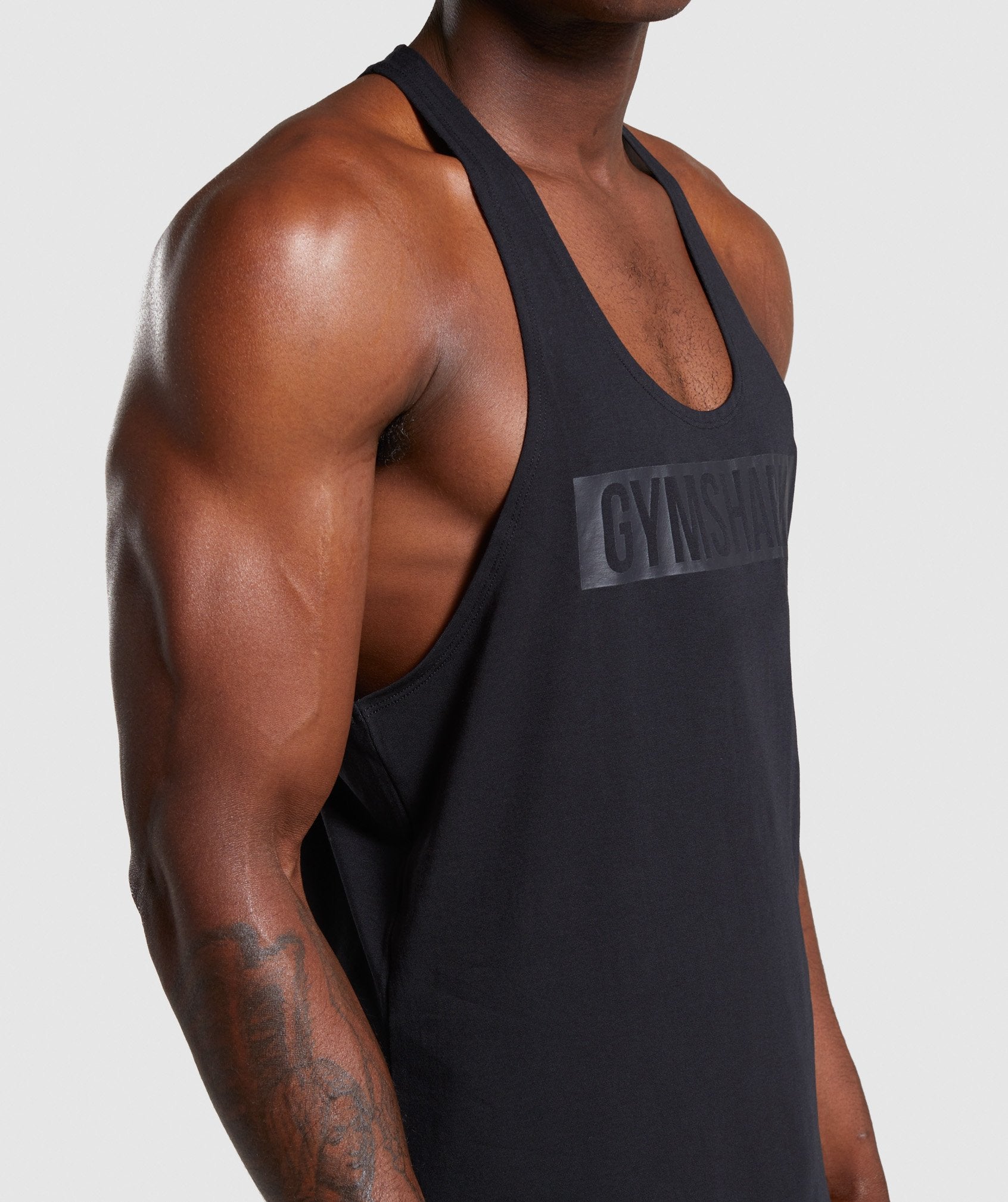 Block Stringer in Black