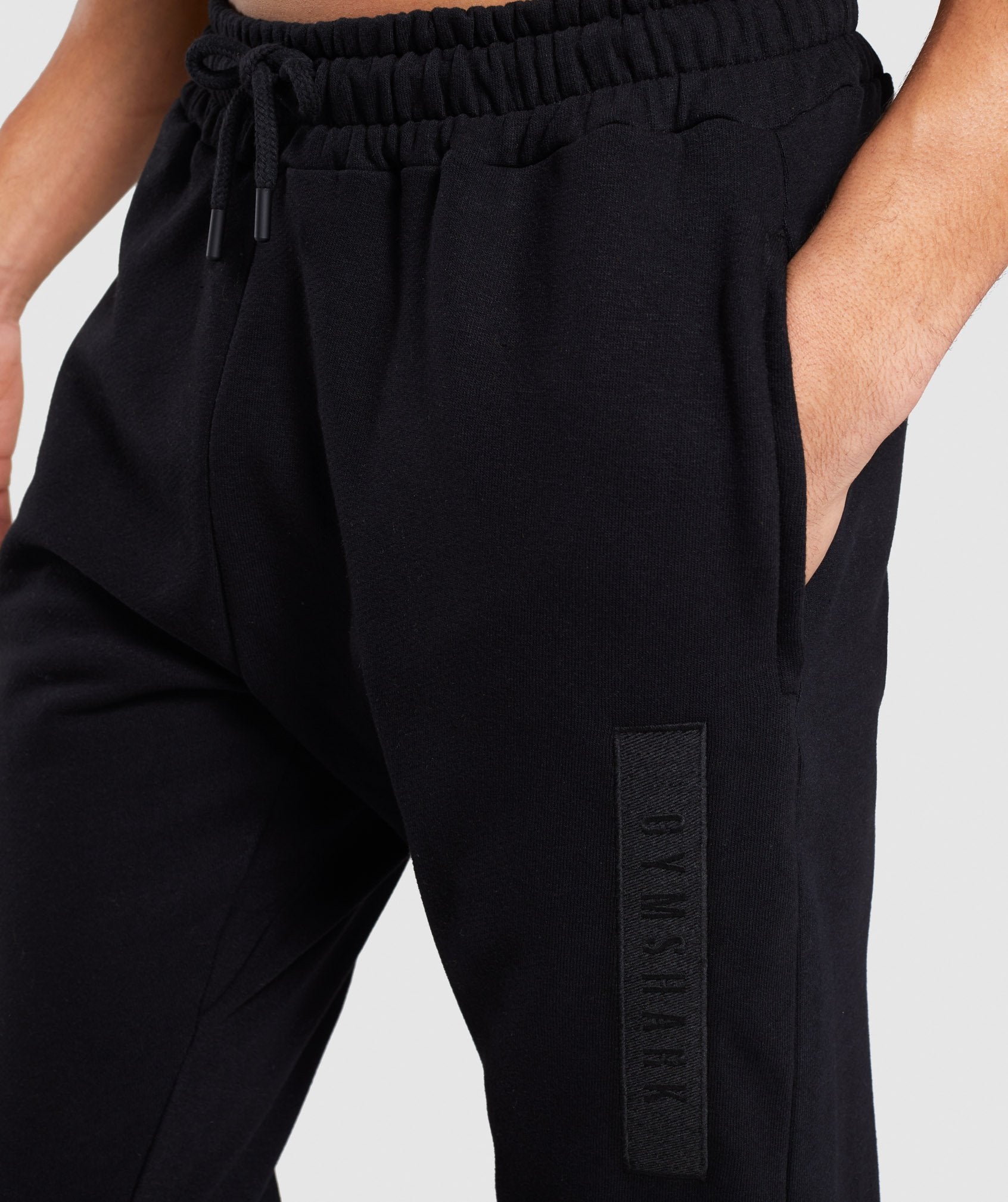 Crucial Jogger in Black - view 6
