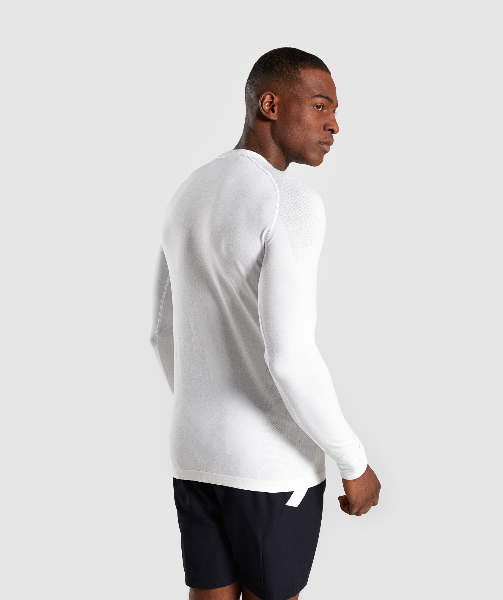 Define Seamless Long Sleeve T-Shirt in White - view 2