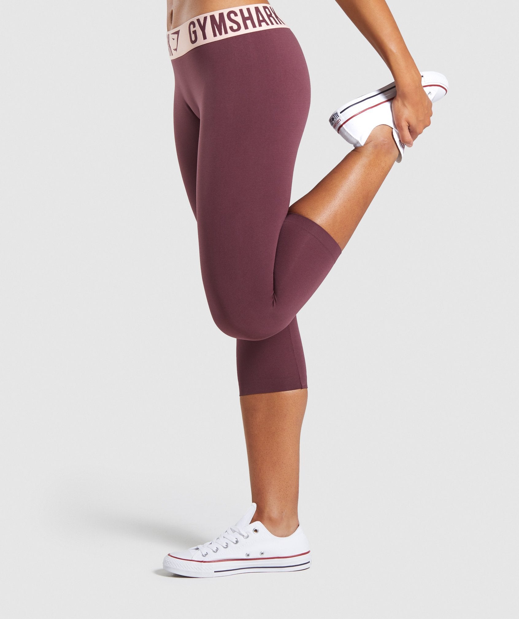 Fit Seamless Cropped Leggings in Berry Red/Pink - view 3