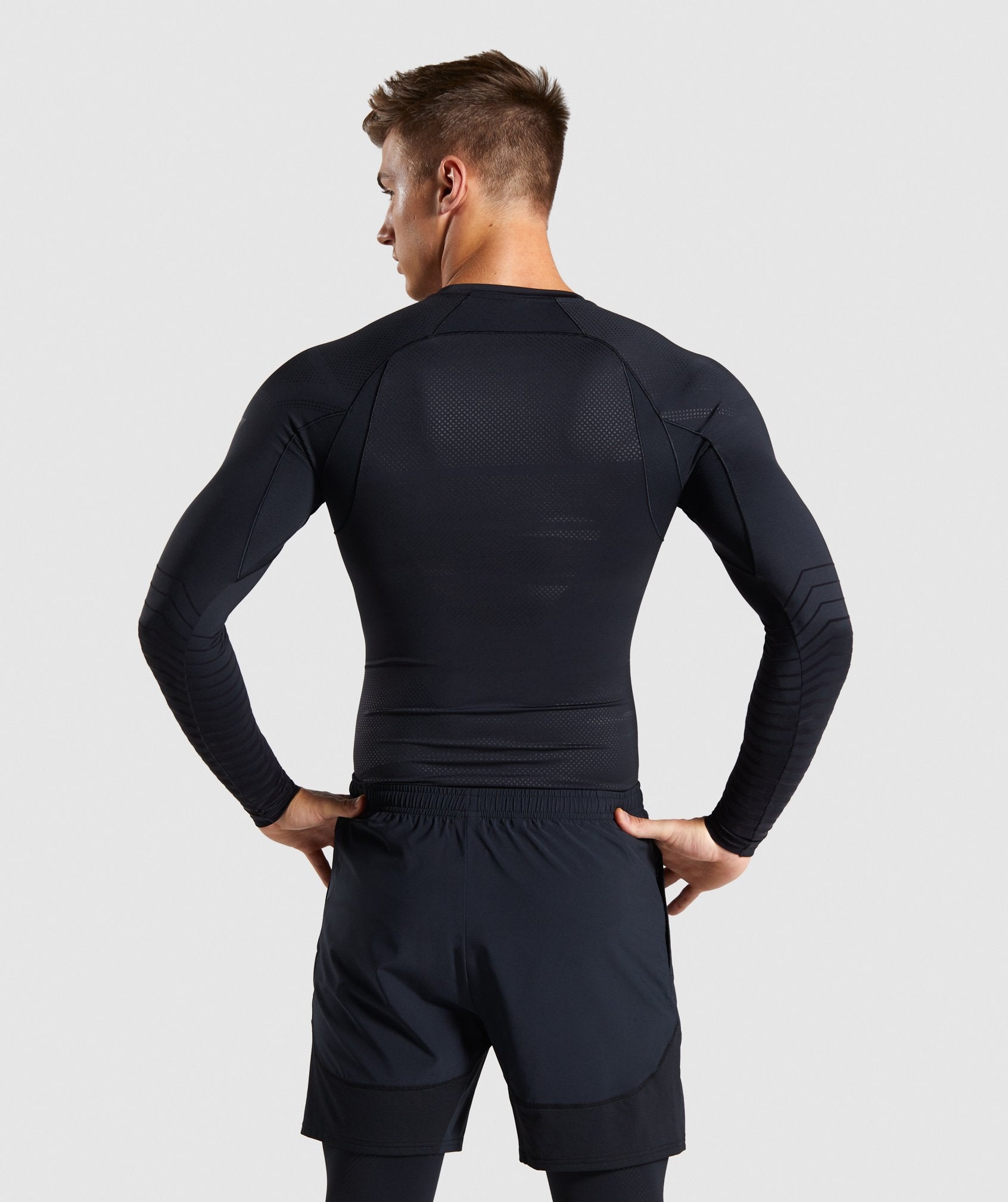 Gymshark Technical Baselayer Long Sleeve T-shirt - Black