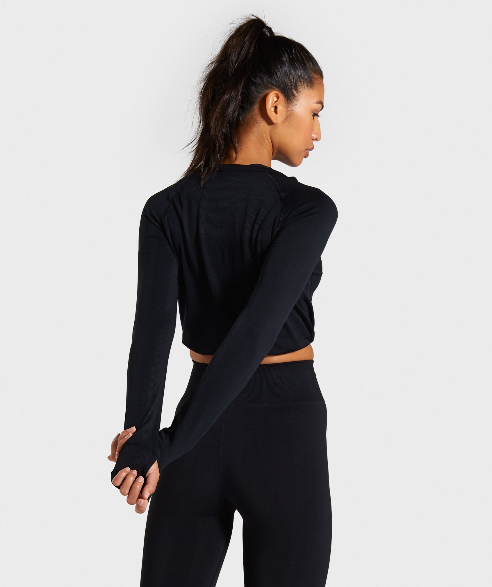 Breeze Lightweight Seamless Long Sleeve Crop Top in Black