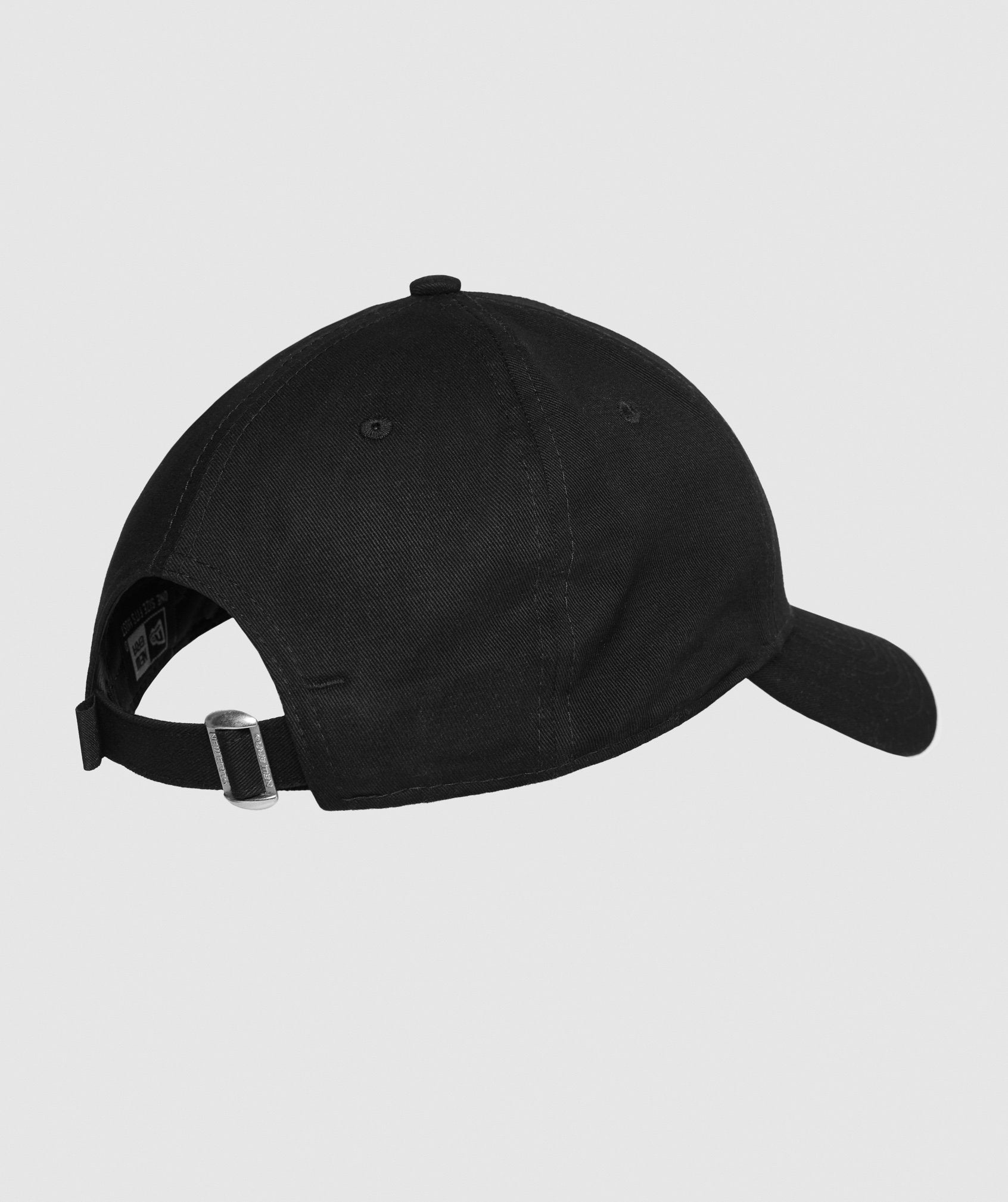 New Era 9FORTY Adjustable in Black - view 2