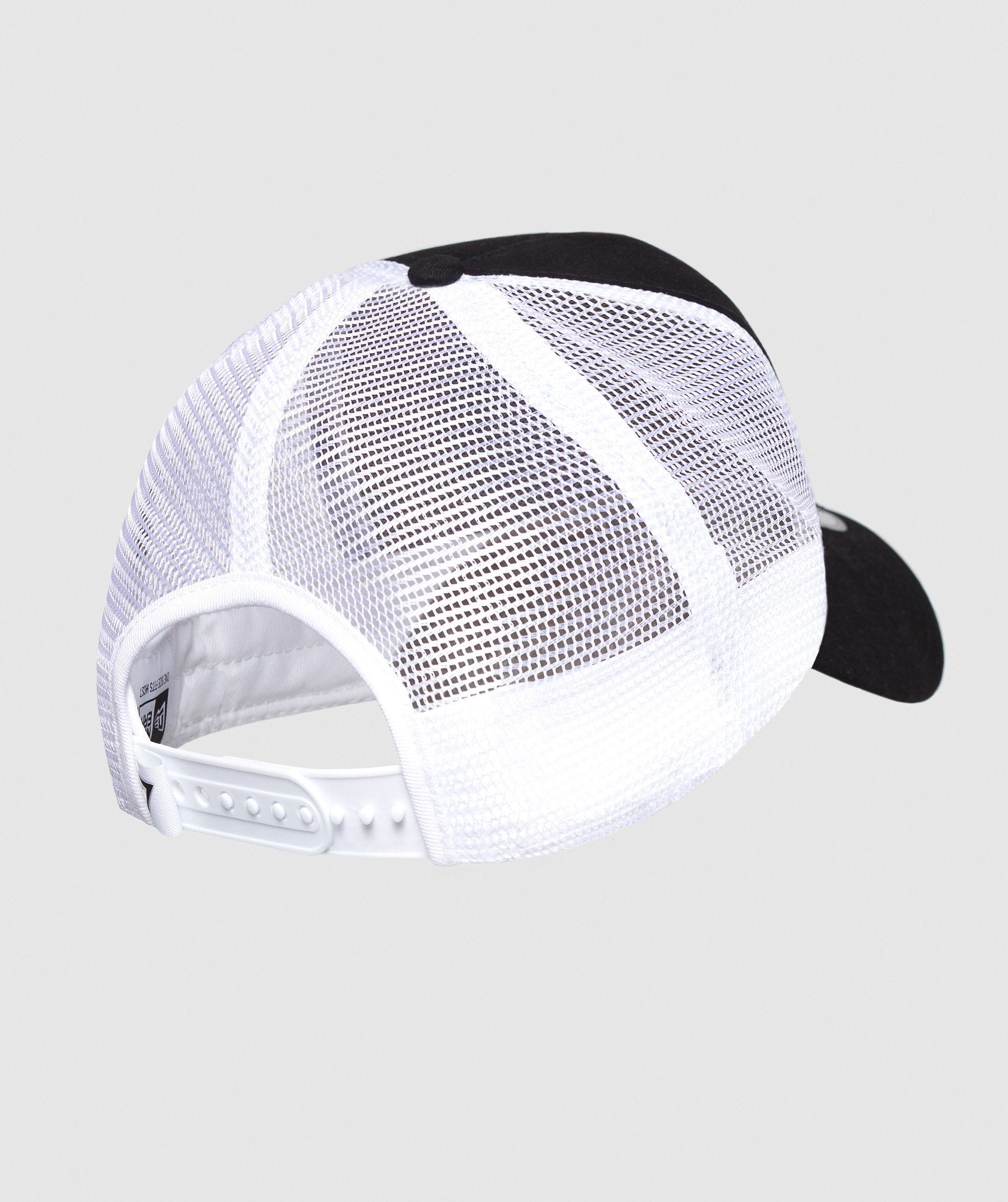 New Era Mesh Trucker in Black/White - view 2