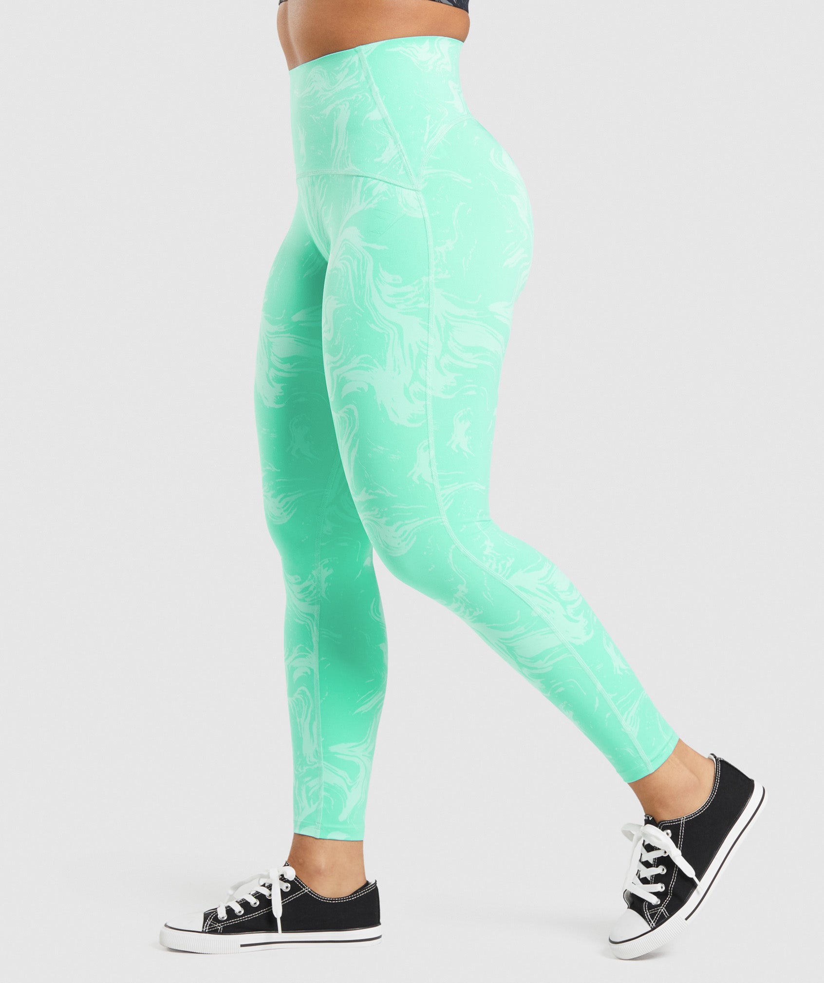 Waist Support Leggings in Bright Turquoise Print - view 3