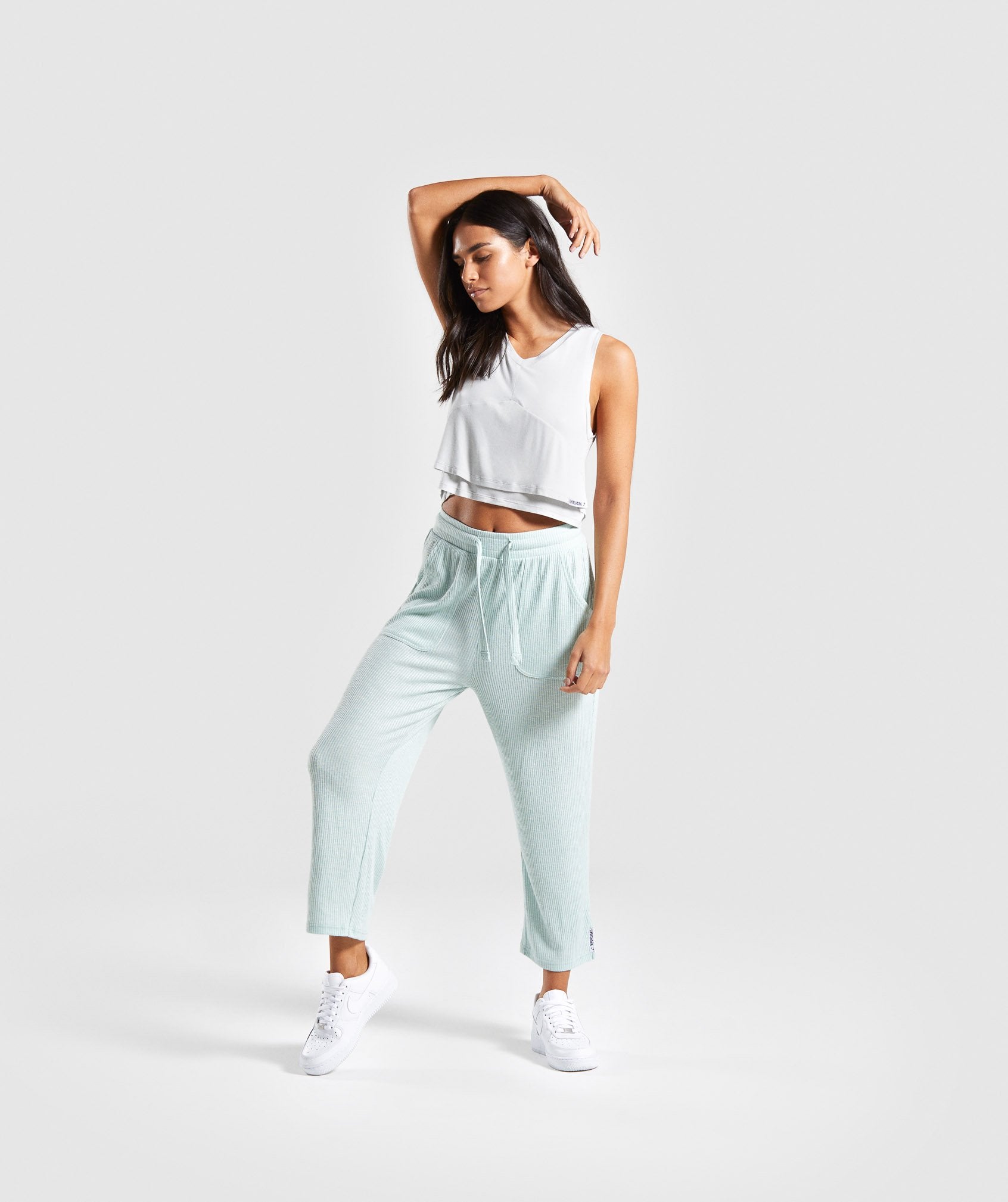 Relaxed Crop Top in Light Grey - view 3