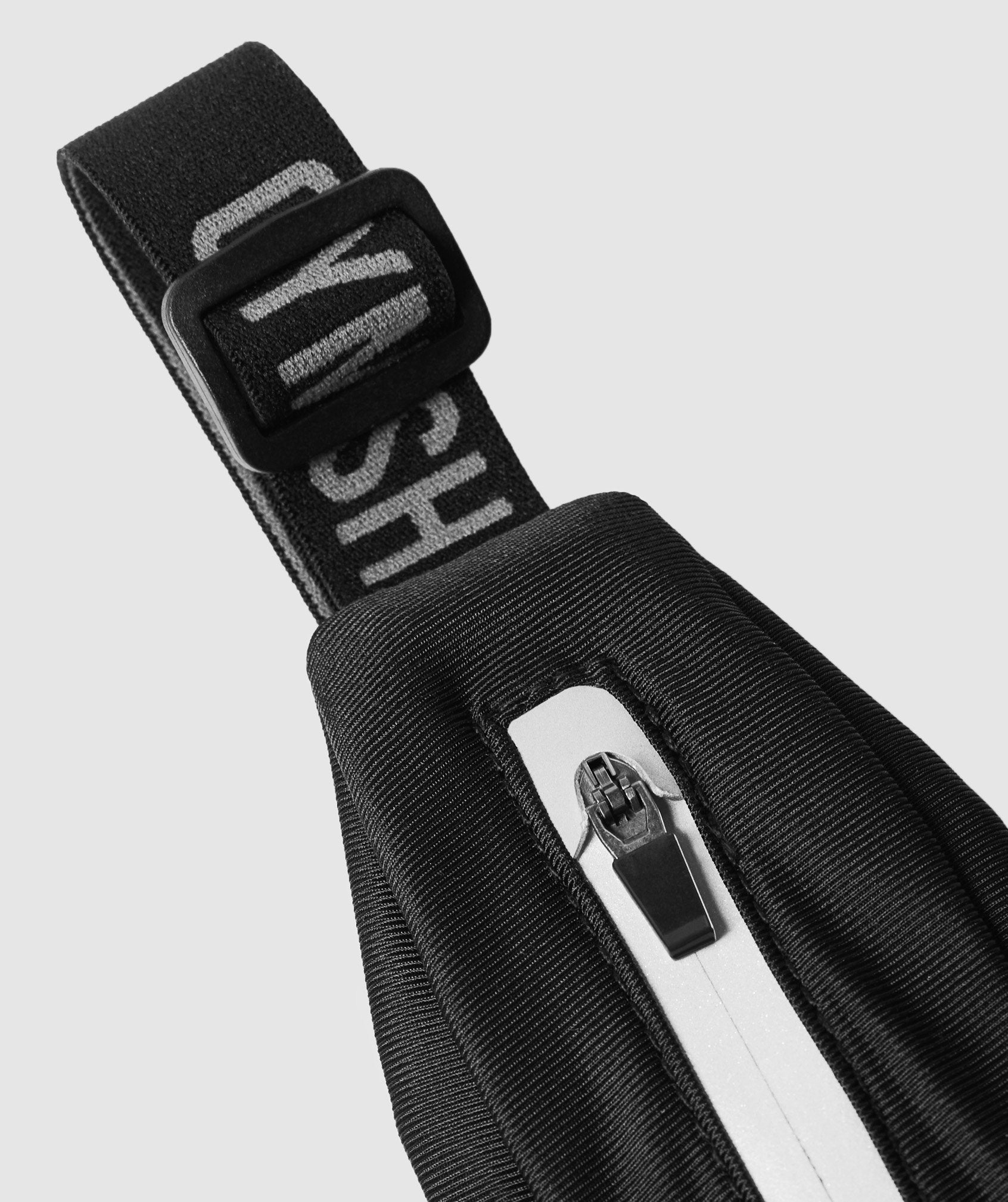 Running Belt in Black - view 4