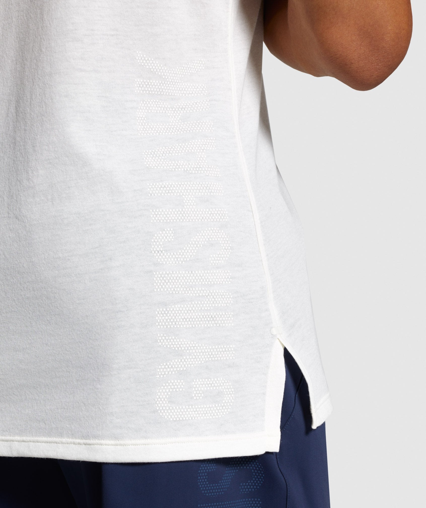 Studio T-Shirt in White - view 6