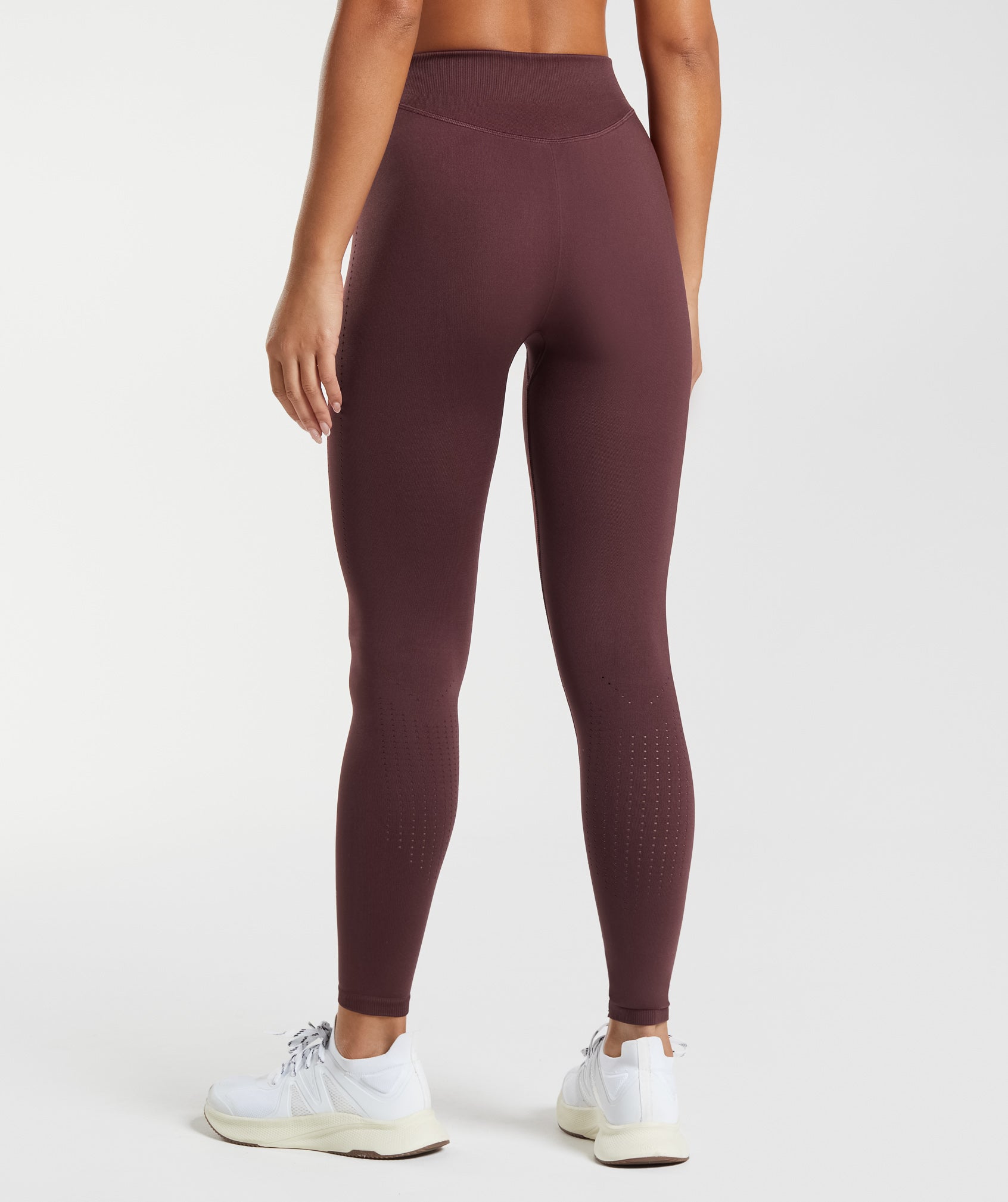 Sweat Seamless Leggings in Baked Maroon - view 2