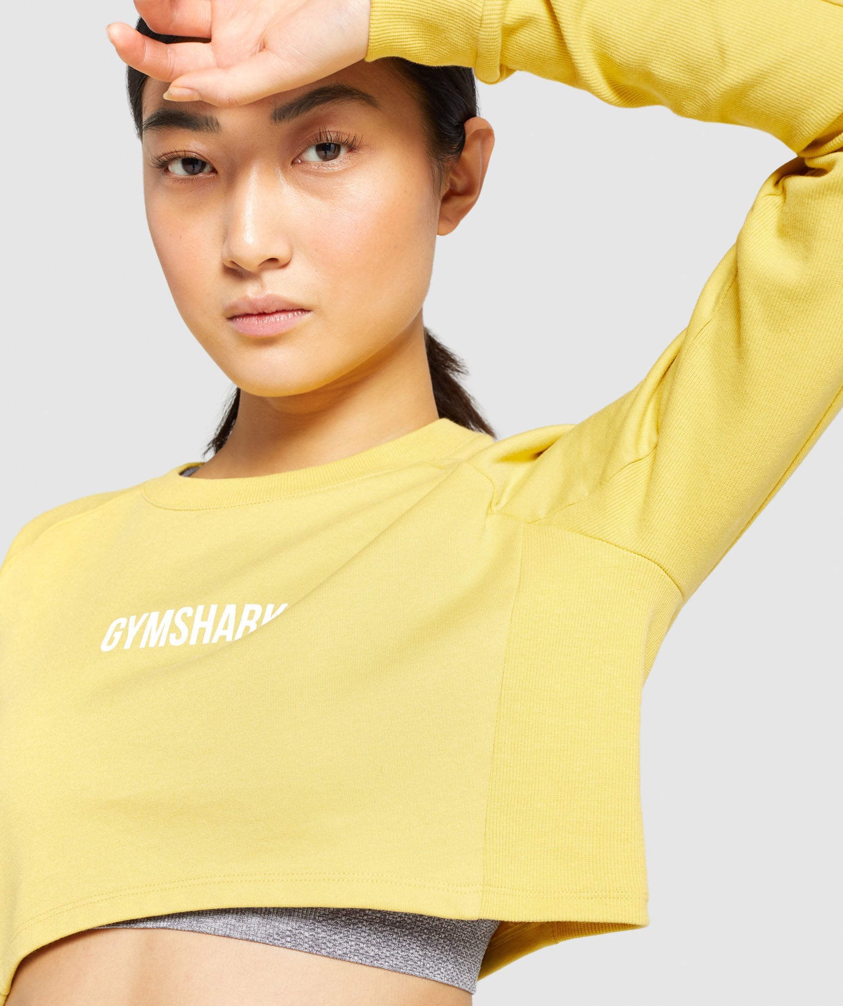 Gymshark Training Cropped Sweater - Yellow Image D1